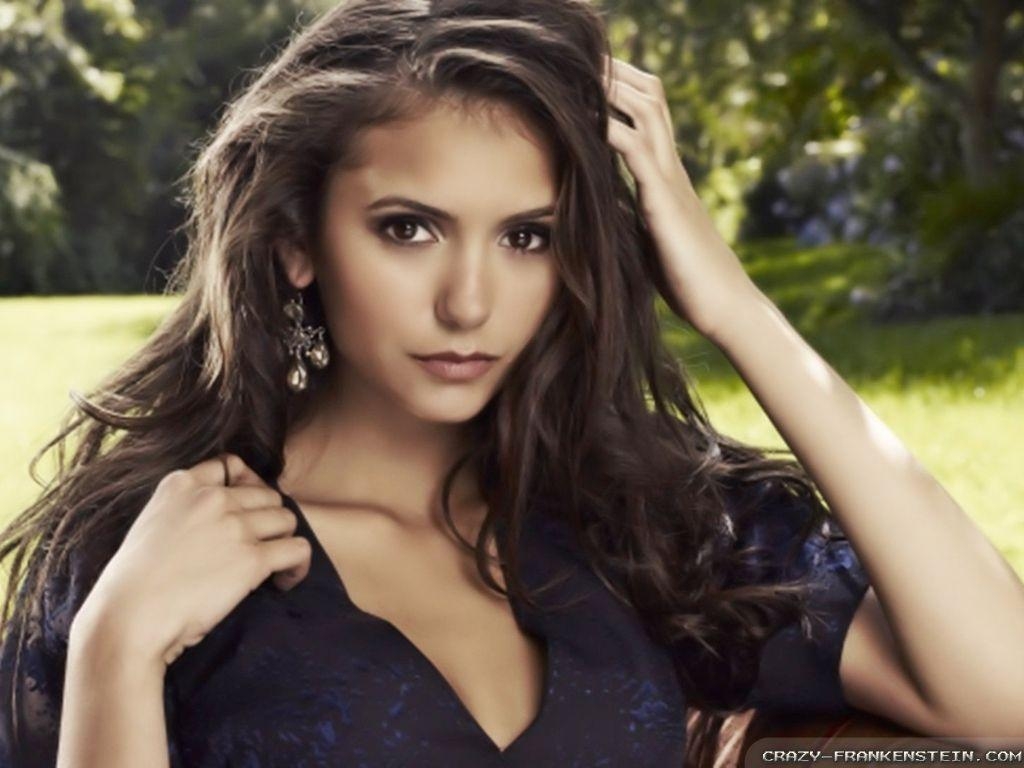 1030x770 Nina Dobrev wallpaper, Desktop