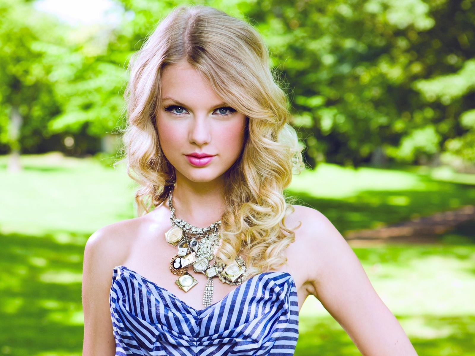 1600x1200 Photos Taylor Swift Music, Desktop