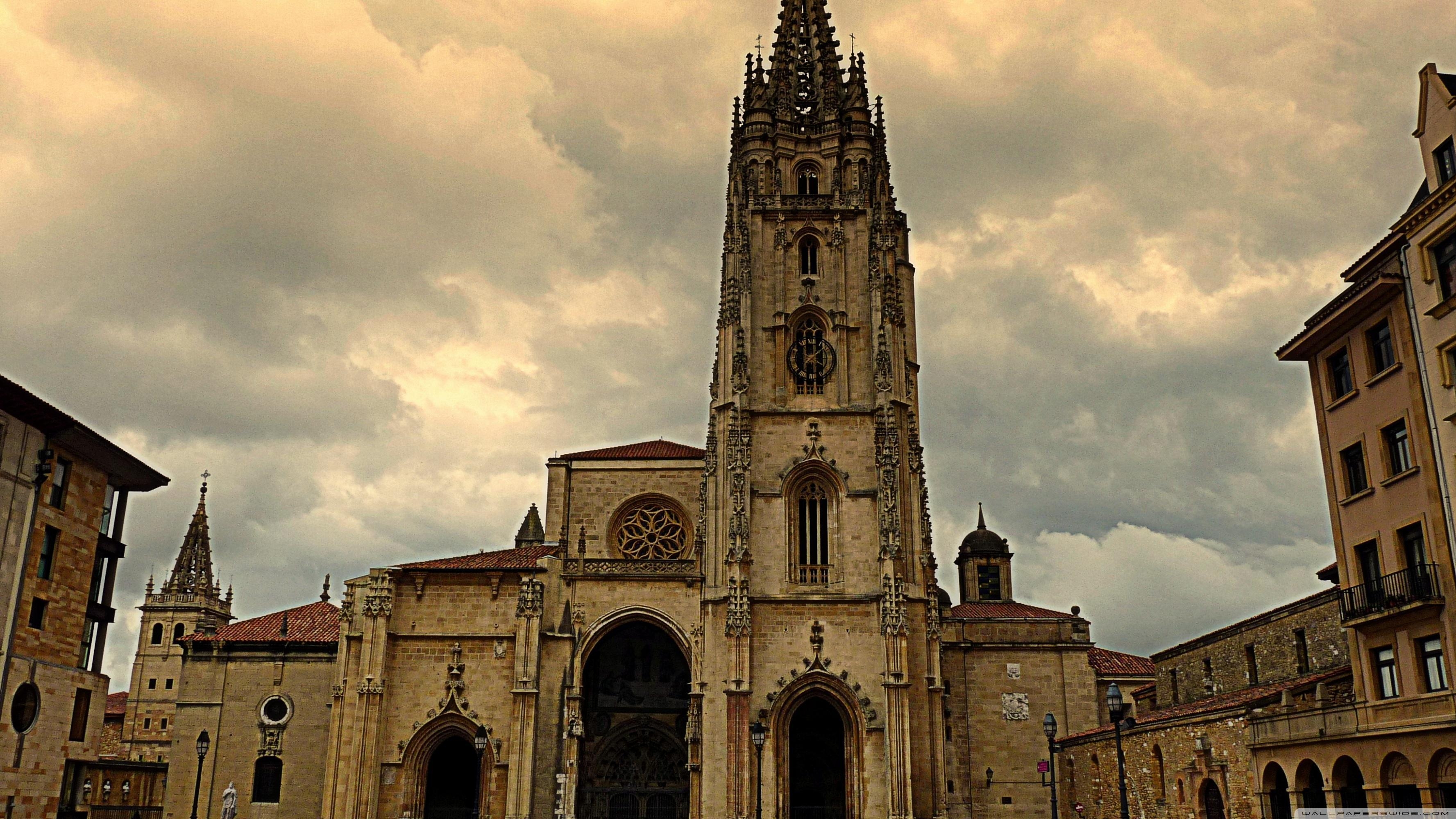 3560x2000 Catedral de San Salvador en Oviedo ❤ 4K HD Desktop Wallpaper for 4K, Desktop