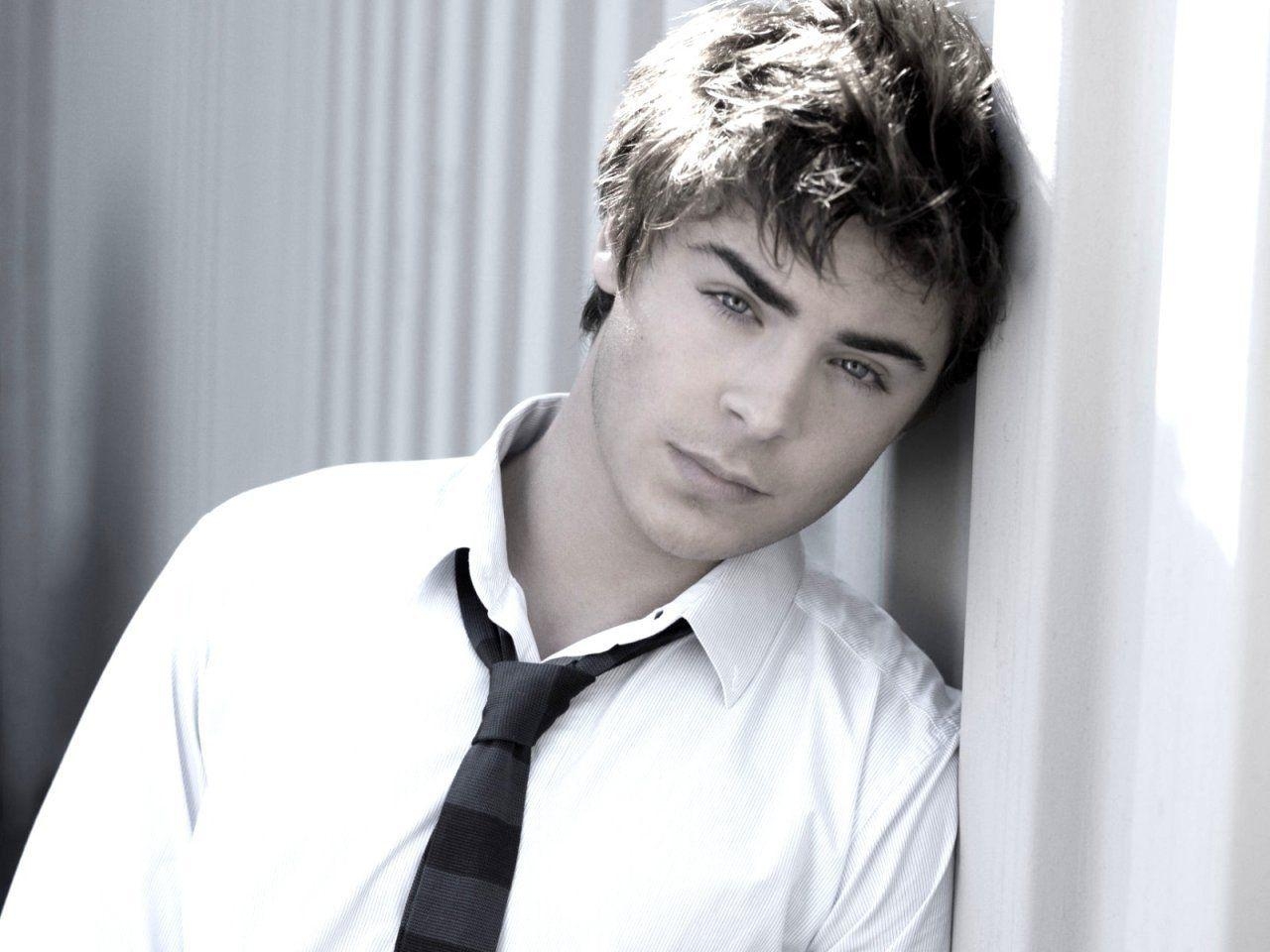 1280x960 Zac Efron HD Wallpaper Free Download. HD Wallpaper 2u Free Download, Desktop