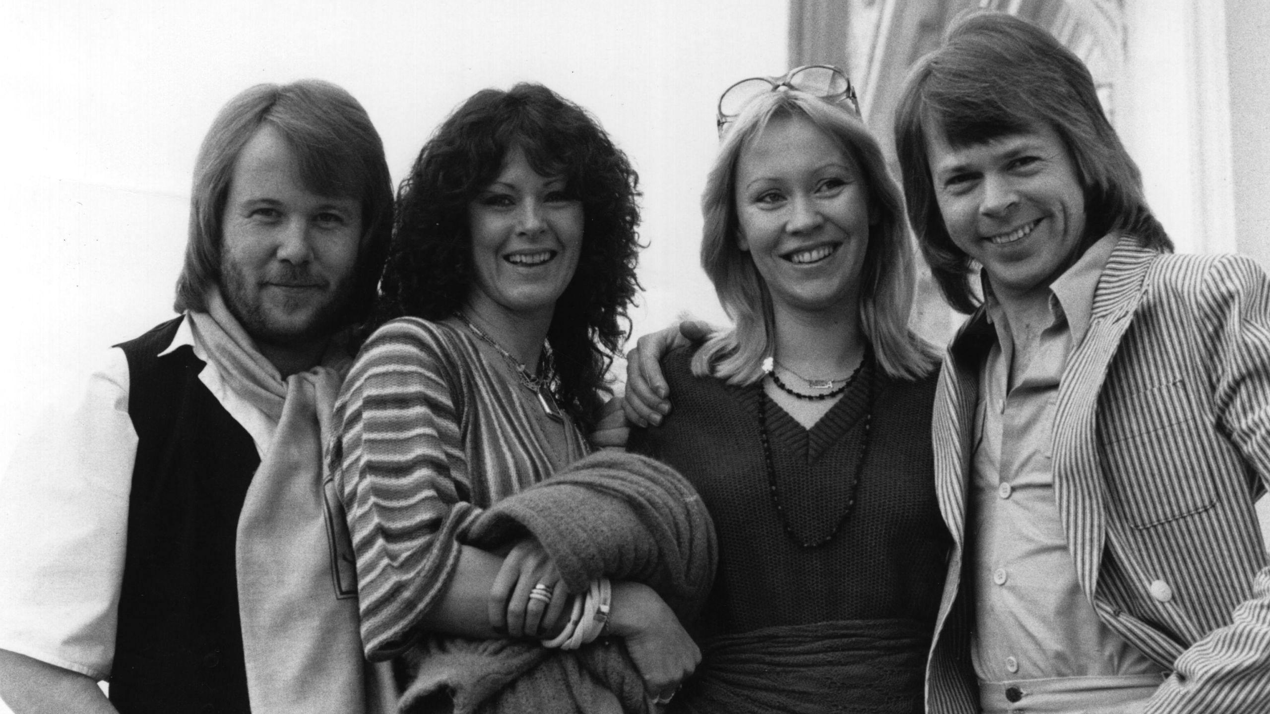 2560x1440 ABBA records new music for first time in 35 years, Desktop