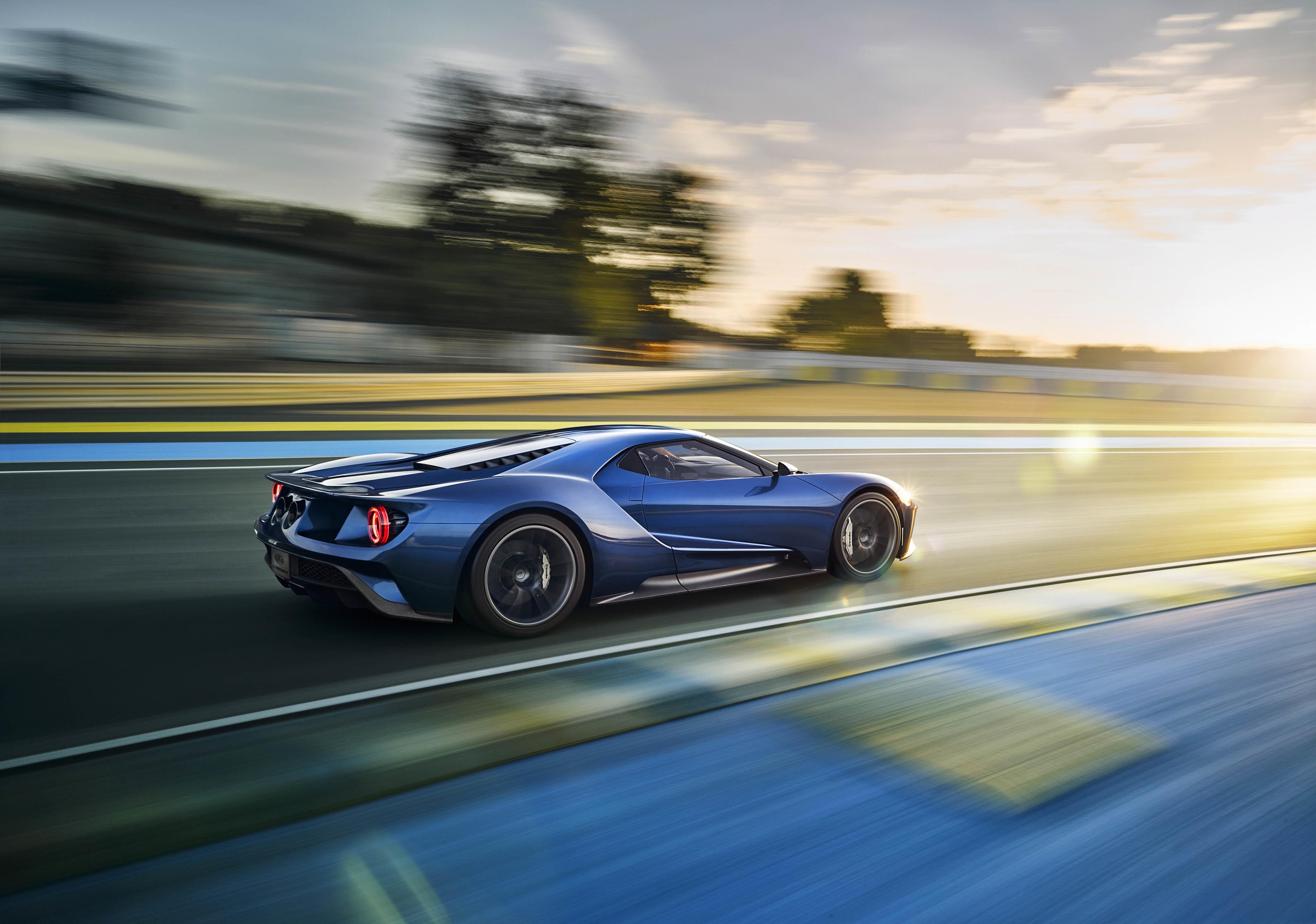 4500x3160 Wallpaper Ford GT, Rear view, HD, 4K, Automotive / Cars, Desktop