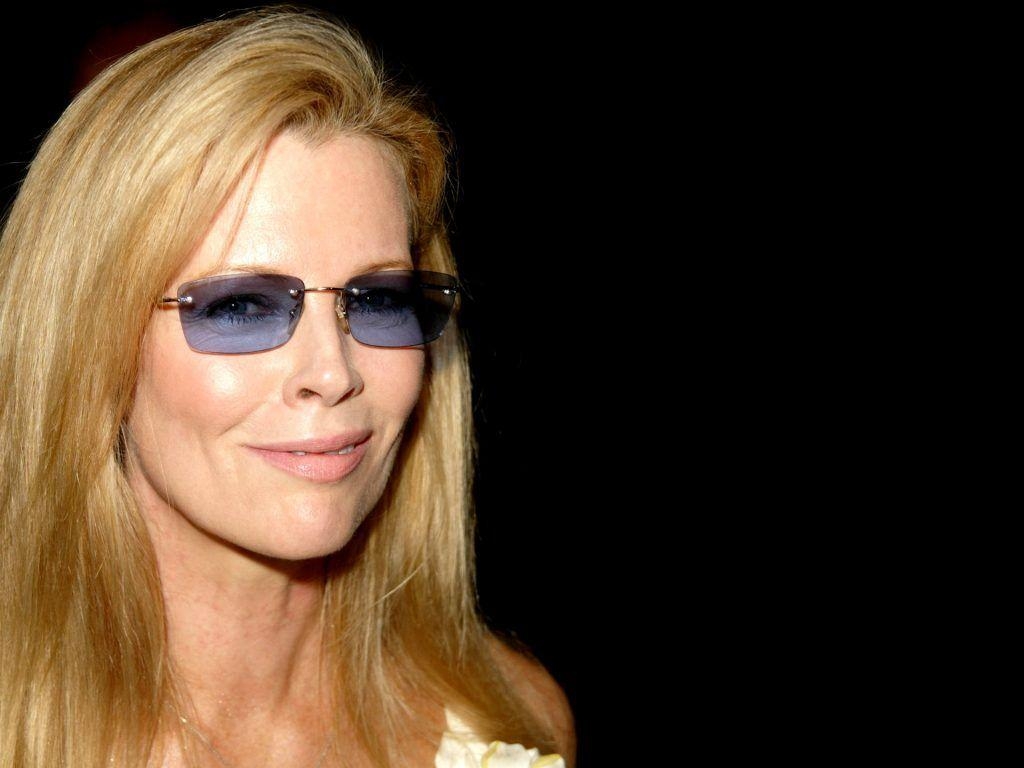 1030x770 Kim Basinger Wallpaper.com HD, Desktop