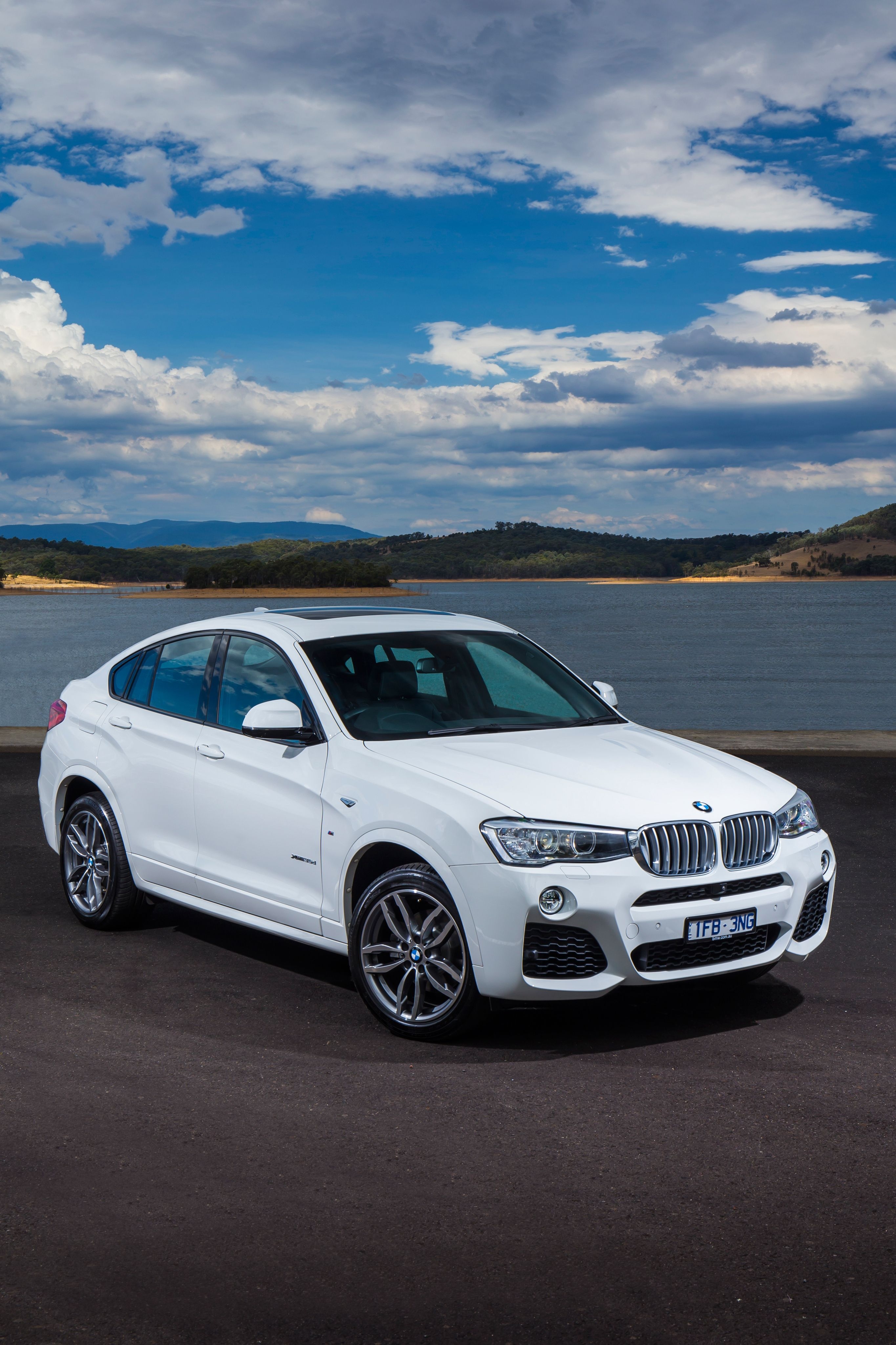 2730x4100 BMW X4 XDrive35d M Sport wallpaper 2018, Phone