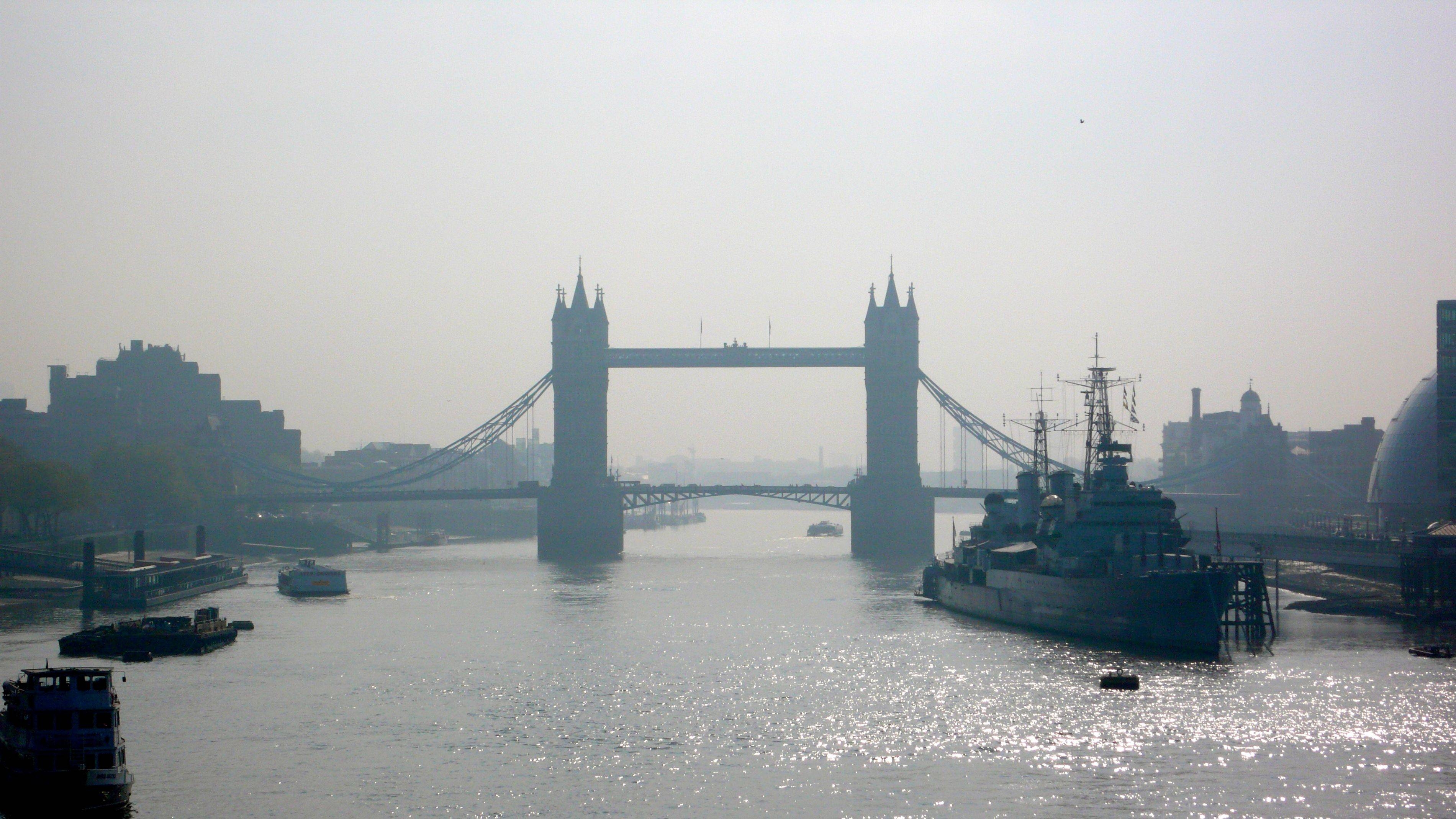 3810x2140 Tower Bridge & HMS Belfast, Desktop