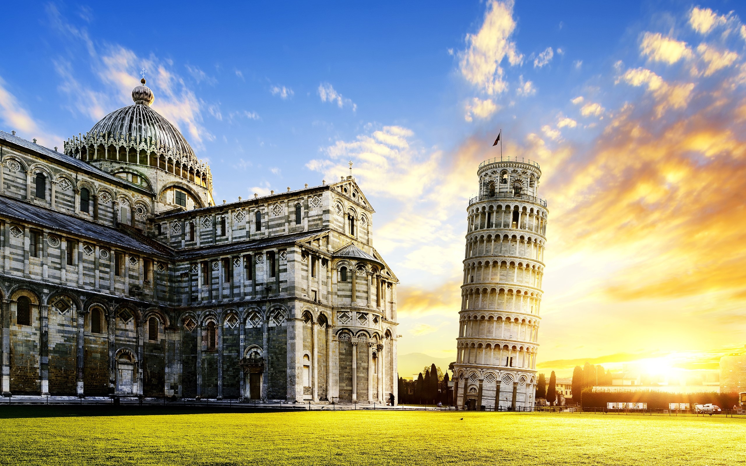 2560x1600 Leaning Tower of Pisa in Italy Desktop Wallpaper, Desktop