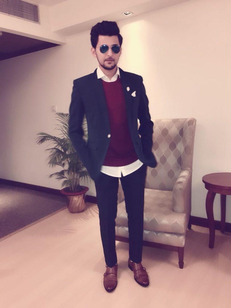 770x1030 Latest Darshan Raval HD Photo And Wallpaper, Image Free Download, Phone