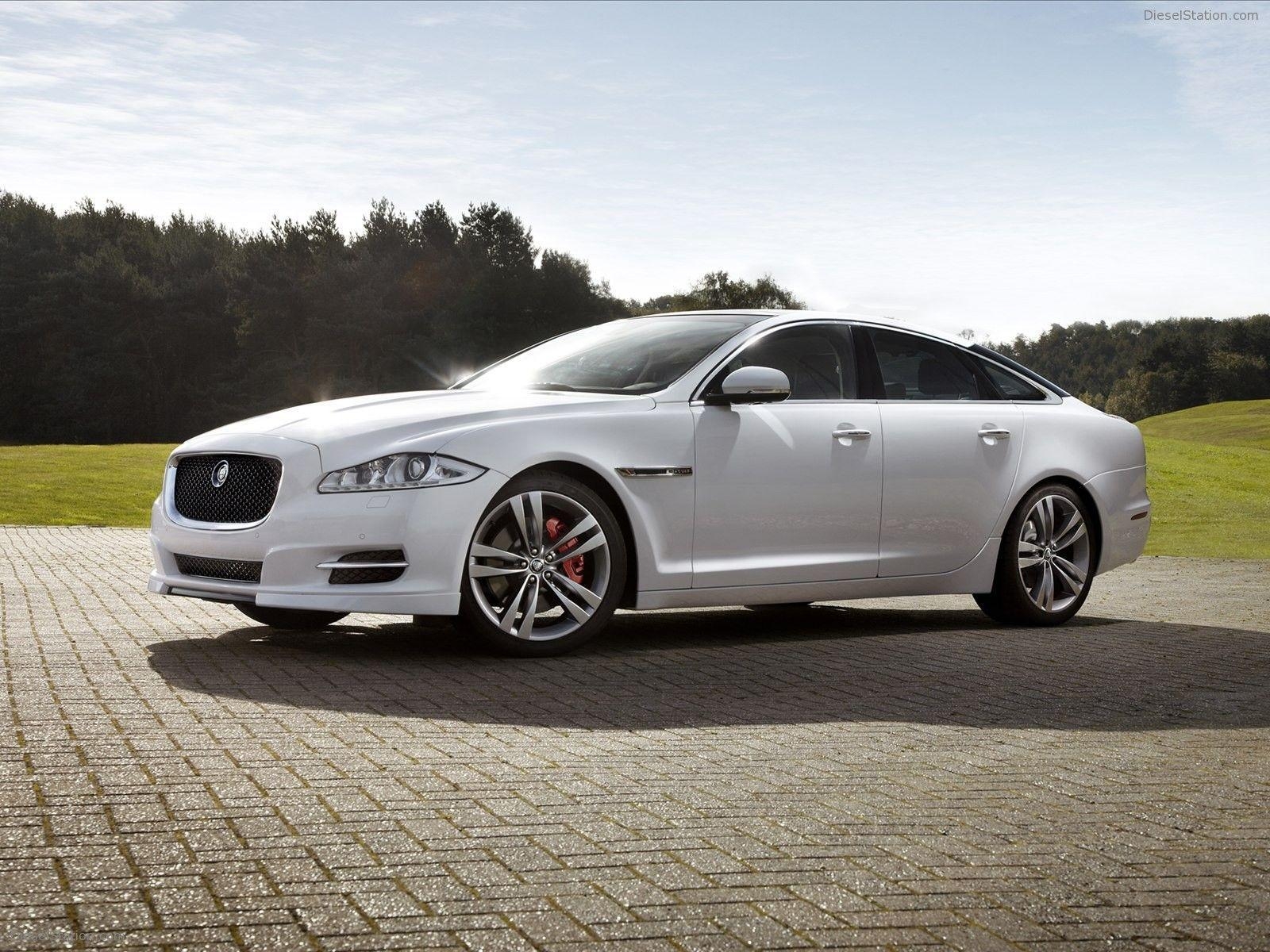 1600x1200 Jaguar XJ 2012 Gets Sport and Speed Packs Exotic Car Wallpaper, Desktop