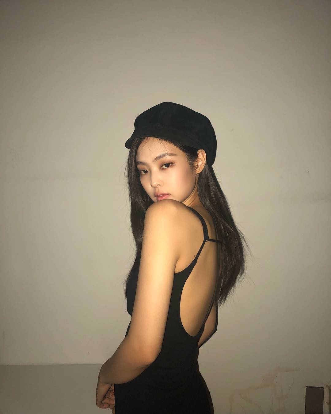 1080x1350 Jennie, Phone