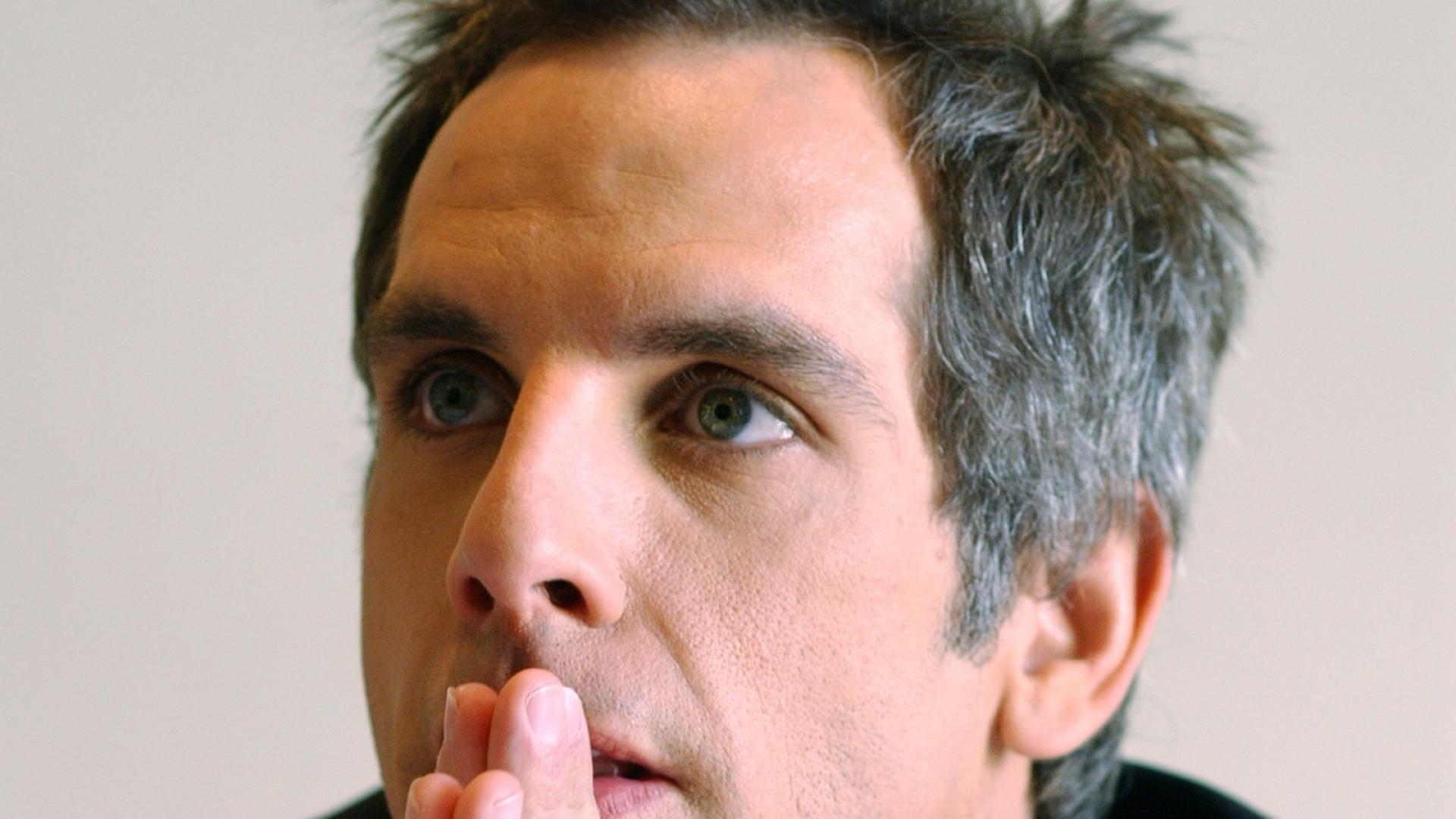 1920x1080 Download Wallpaper  ben stiller, brunette, hands, Desktop