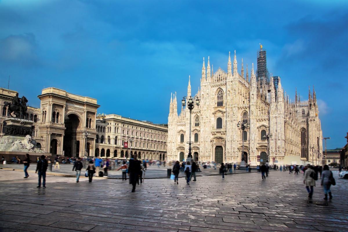 1200x800 Travelling Milan Italy, Desktop