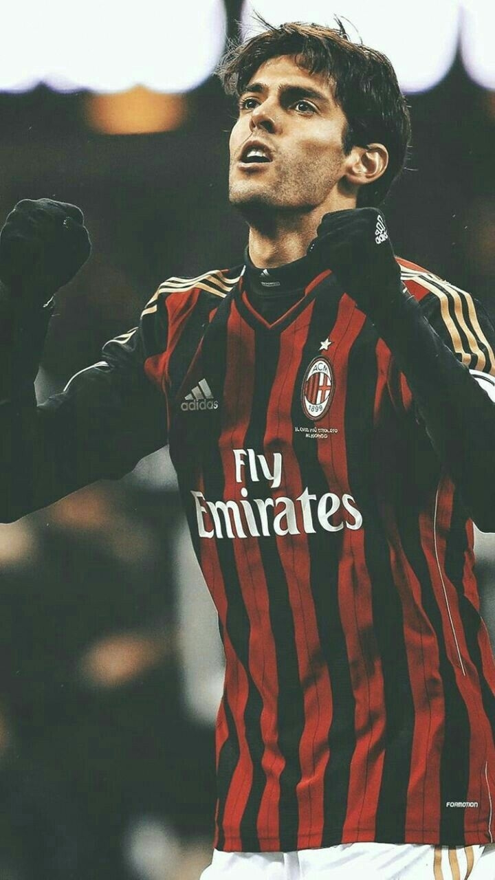 720x1280 wallpaper #football #kaka #brazil #acmilan #barcelona #iphone, Phone