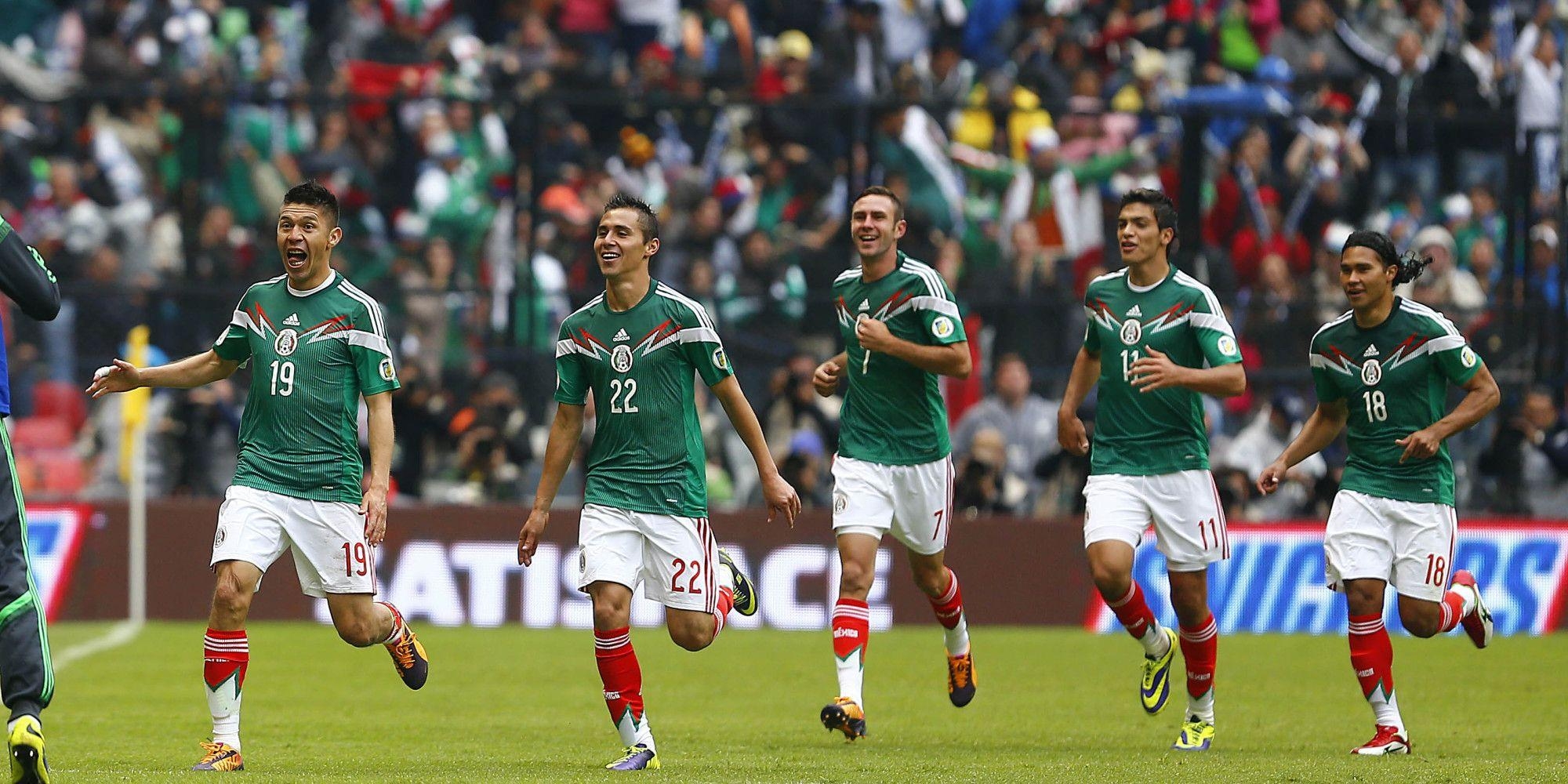 2000x1000 Mexico Soccer Wallpaper 2015, Dual Screen