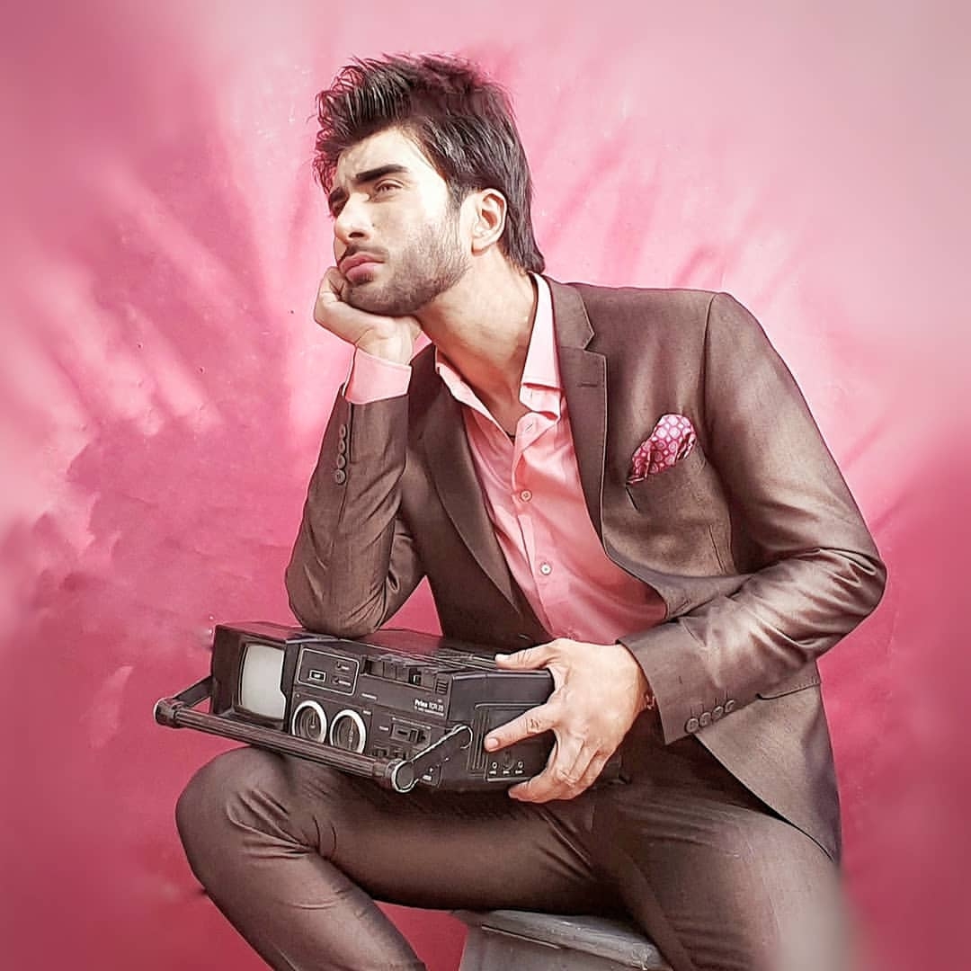 1080x1080 Imran Abbas Latest Photo Shoot For OK Pakistan Is Too Hot To Miss, Phone