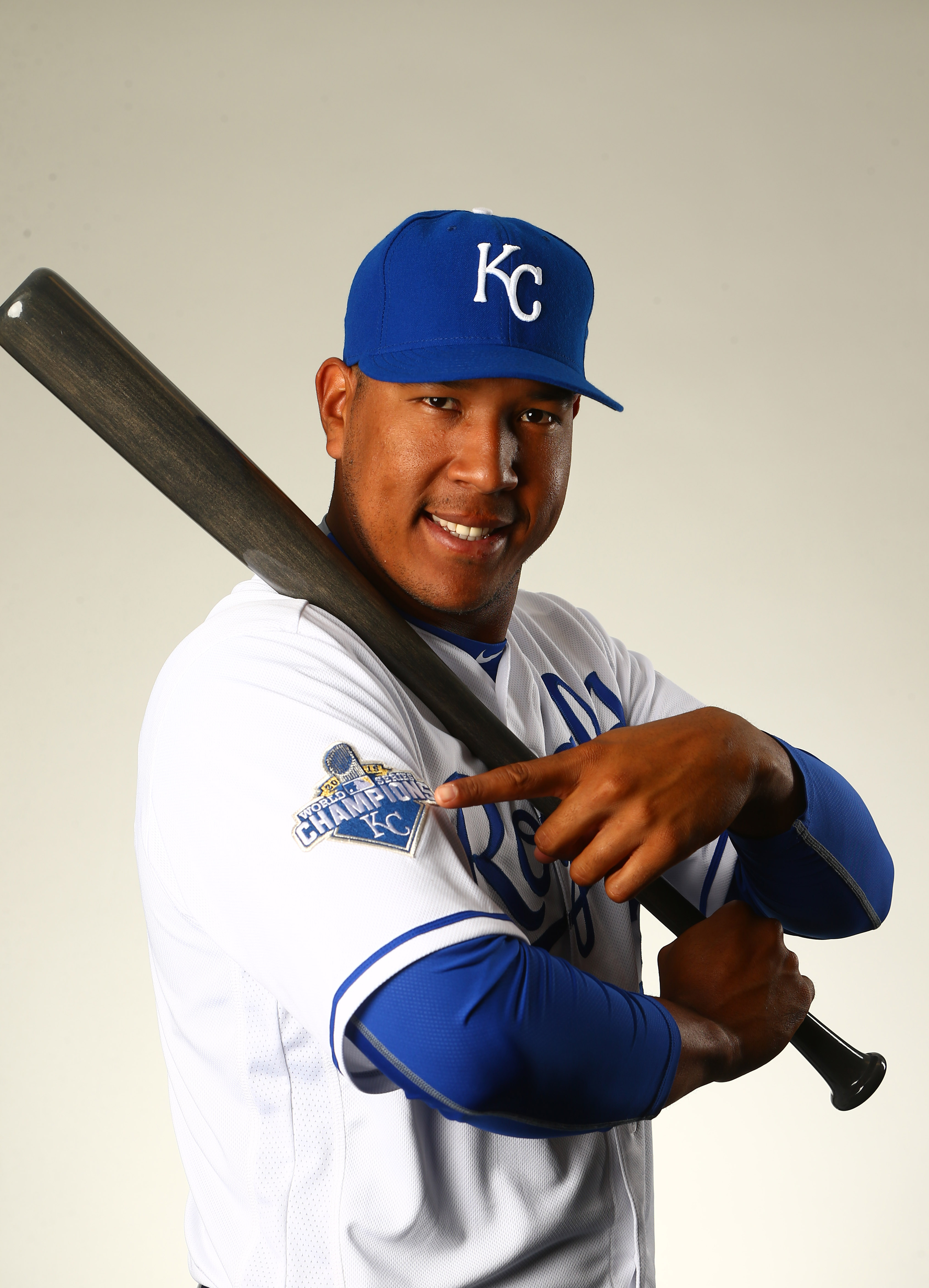 3390x4690 Royals, Salvador Perez Moving Close To Extension Trade Rumors, Phone