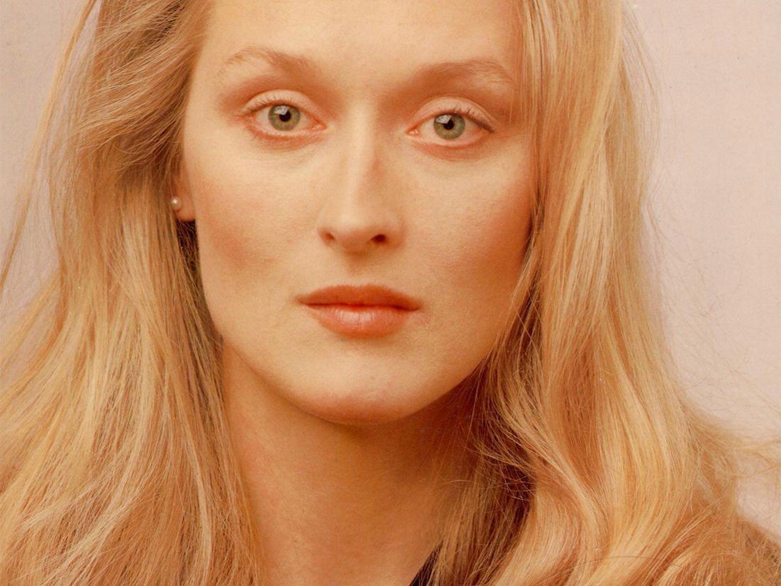 1600x1200 Meryl Streep Wallpaper HD Wallpaper, Desktop