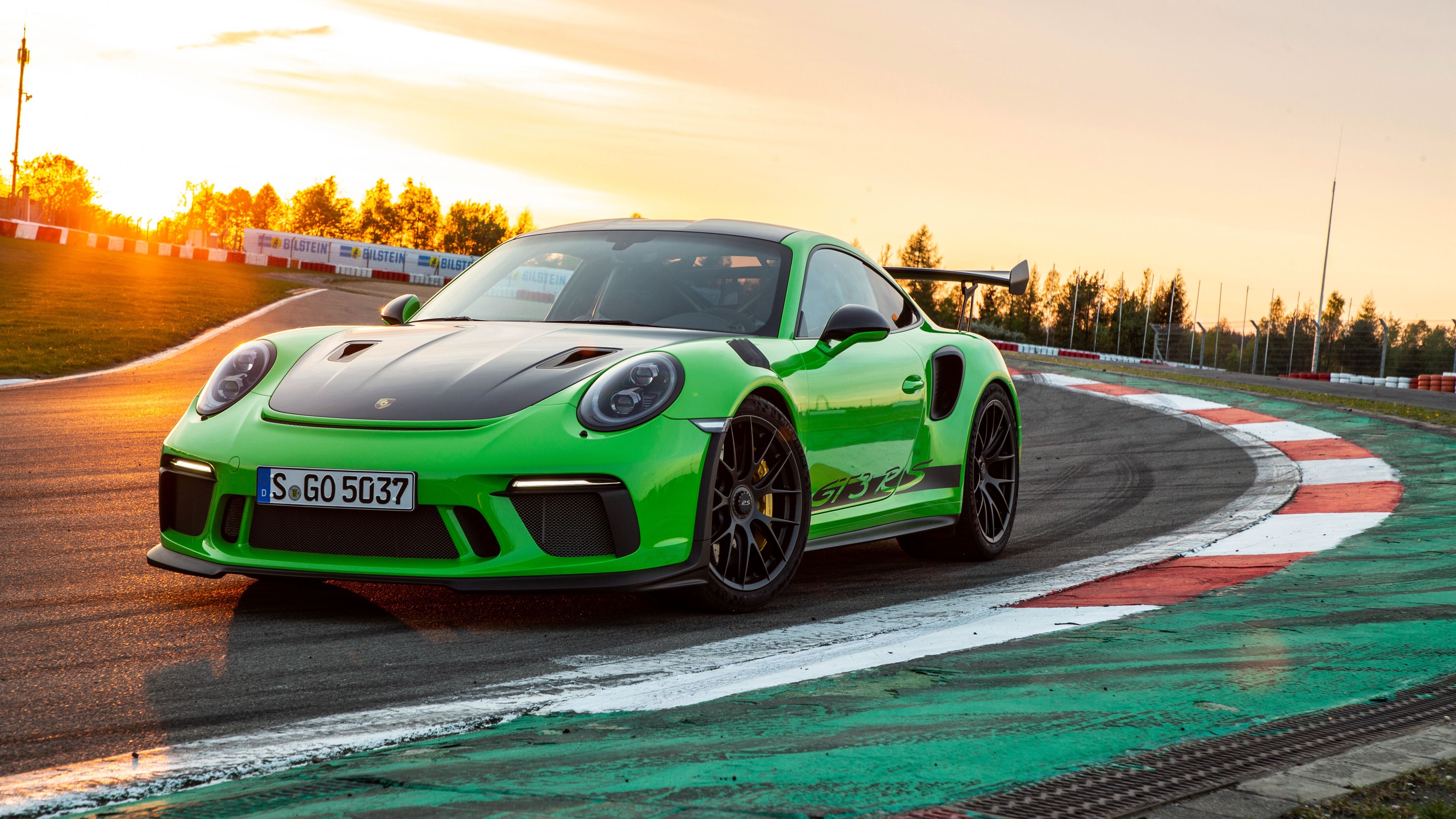 4100x2310 Porsche 911 GT3 RS Weissach Package 4K Wallpaper Car Wallpaper, Desktop