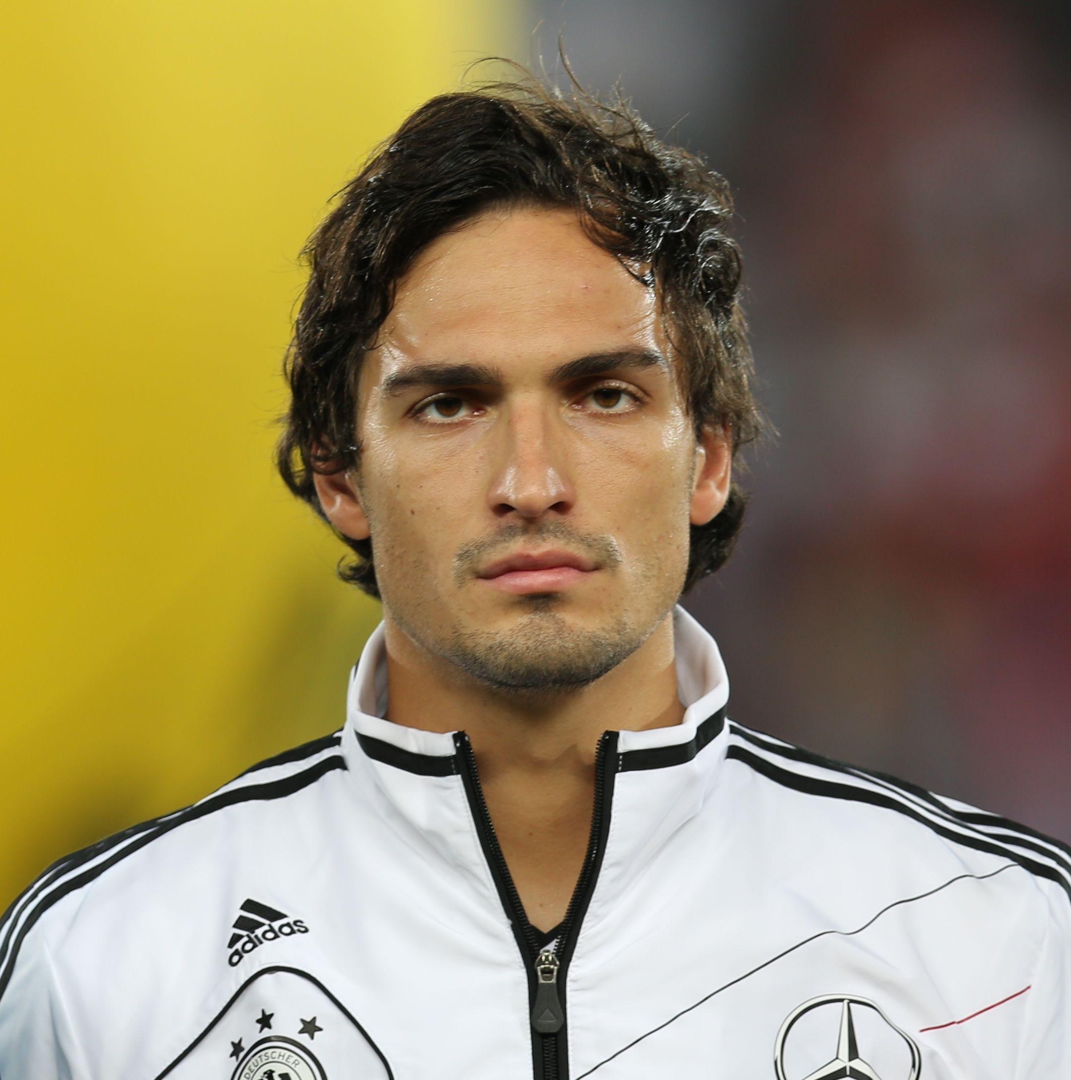 2130x2150 Mats Hummels. Footballers (Mostly Mats Hummels), Phone