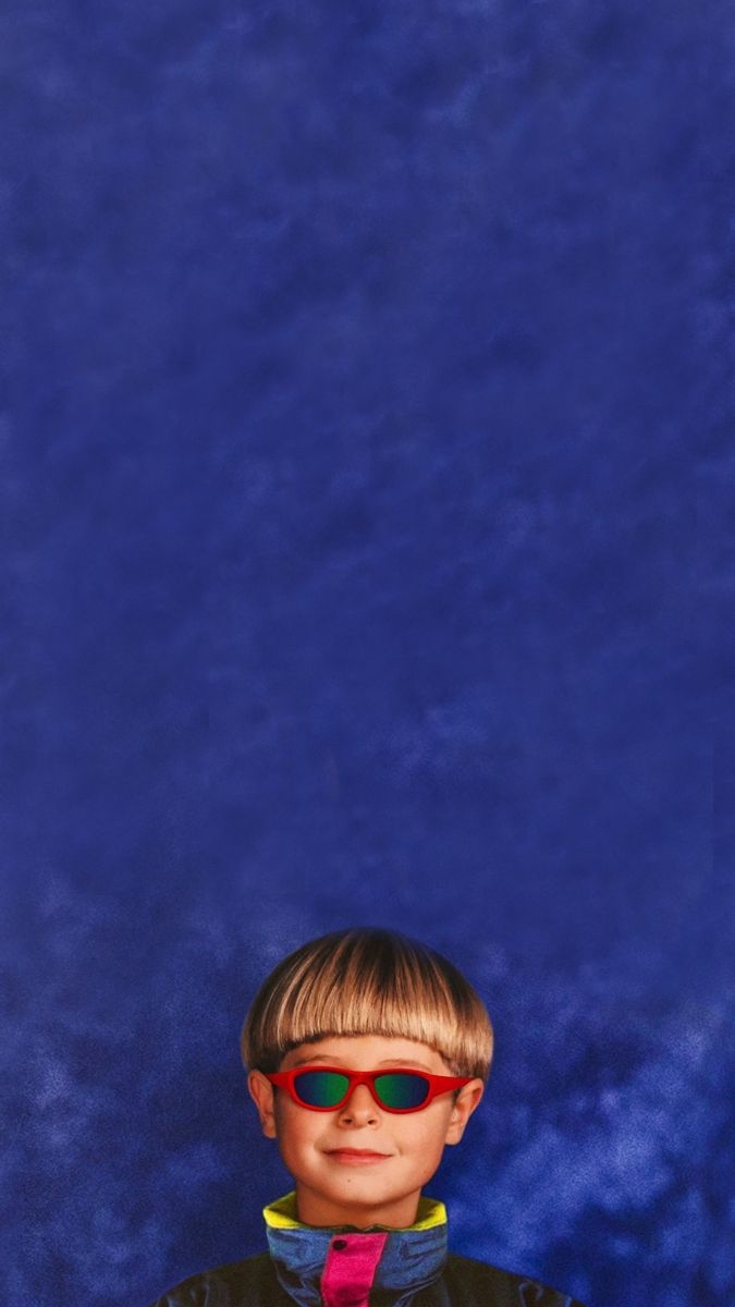 680x1200 Oliver tree “miracle man” phone wallpaper, Phone