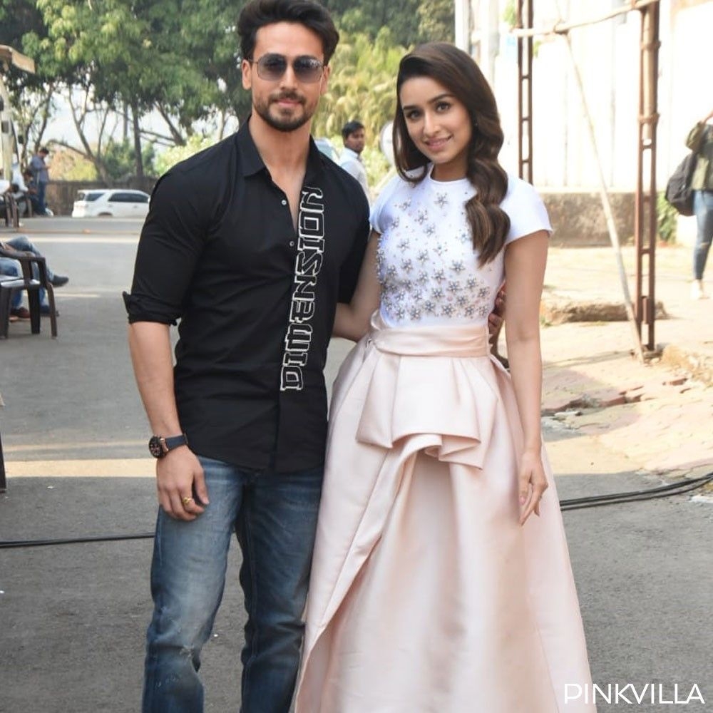 1000x1000 PHOTOS: Tiger Shroff and Shraddha Kapoor make us skip a heartbeat, Phone