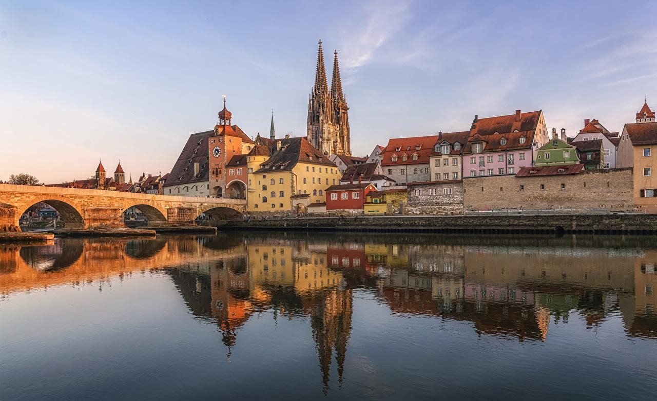 1280x790 Wallpaper Germany Regensburg Bridges Reflection Rivers Cities, Desktop