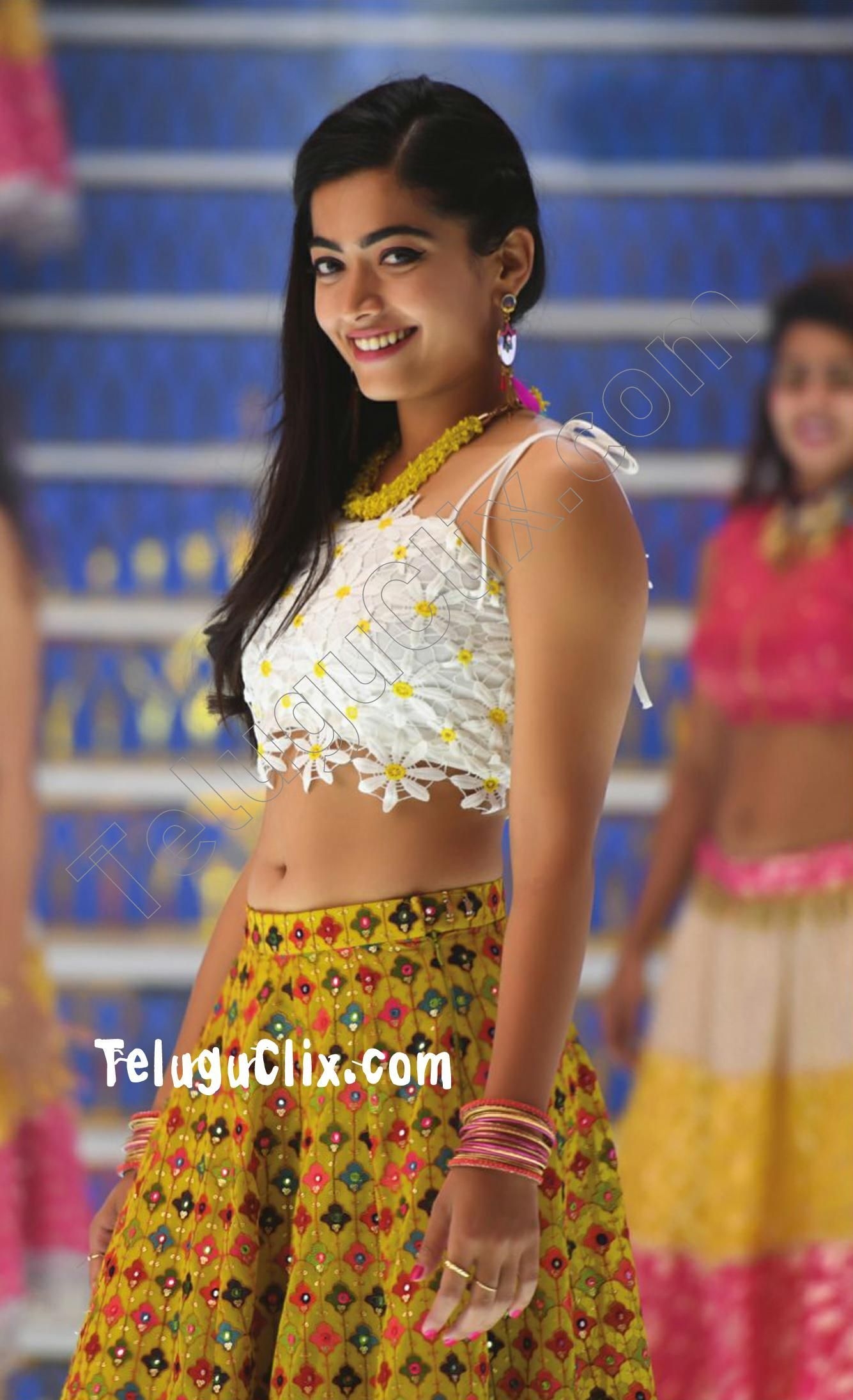 1340x2200 Rashmika Mandanna HQ Navel Sarileru Neekevvaru. Beautiful girl photo, Beautiful girl indian, Indian girls, Phone