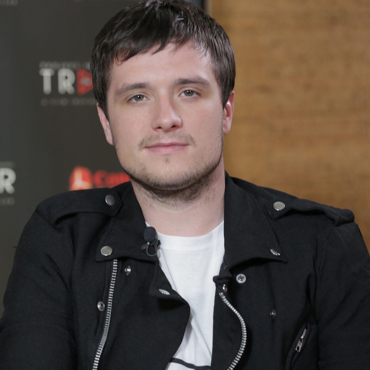 1460x1460 02 Josh Hutcherson HDQ Wallpaper Desktop And Mobile, Phone