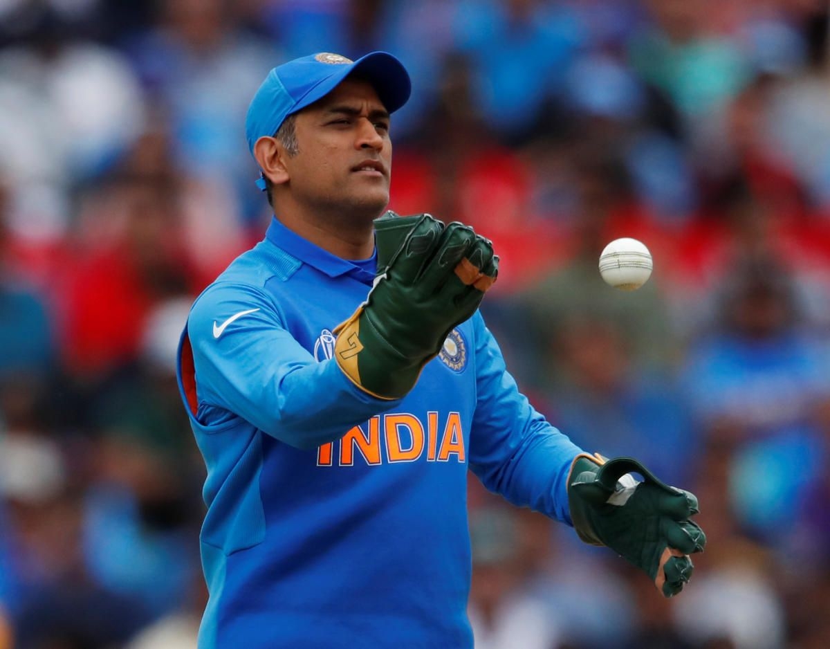 1200x940 World Cup 2019: The dismal glovework of MS Dhoni, Desktop