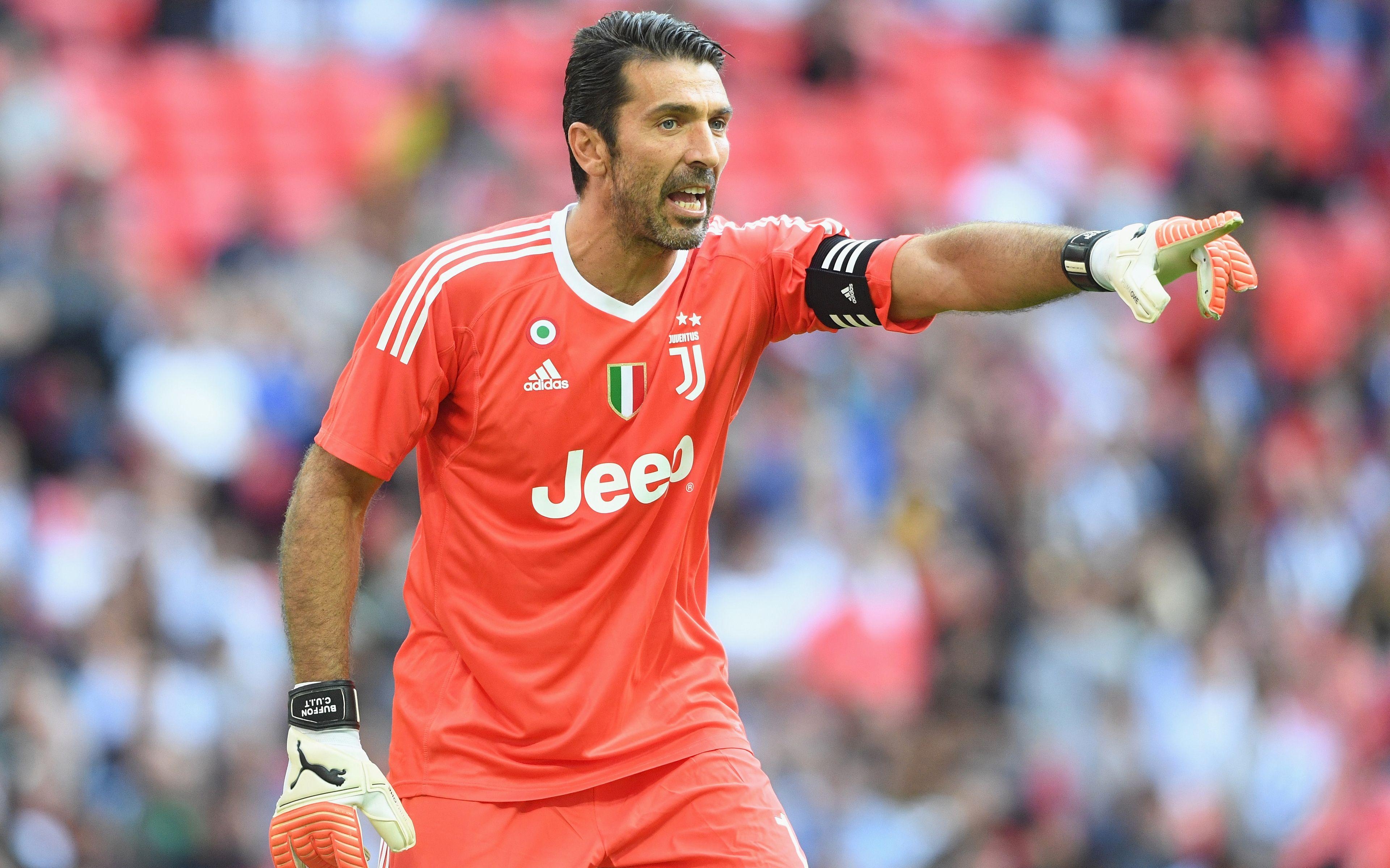 3840x2400 Download Gianluigi Buffon Italy Goalkeeper 1224x1224 Resolution, Desktop