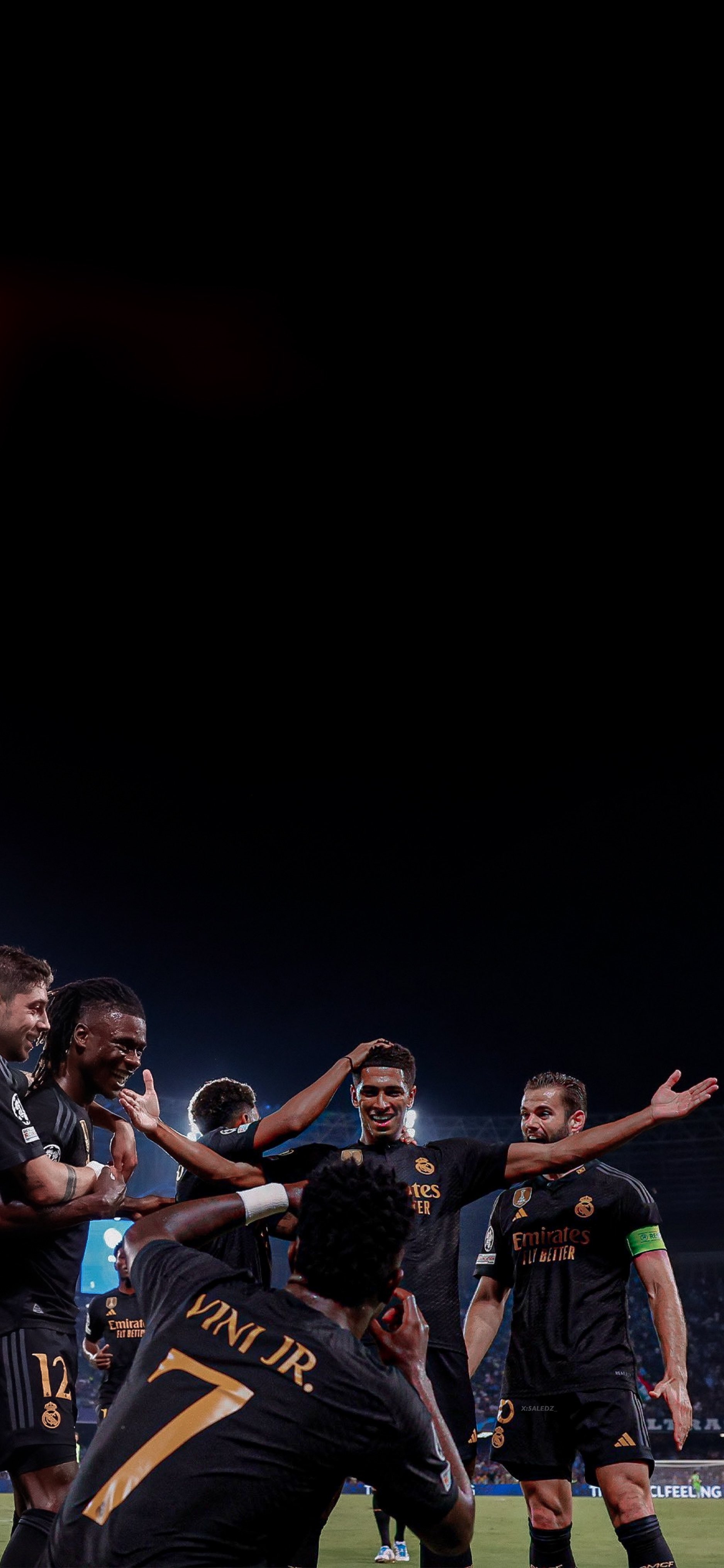 1880x4070 Ucl Match day 2 pics, Phone