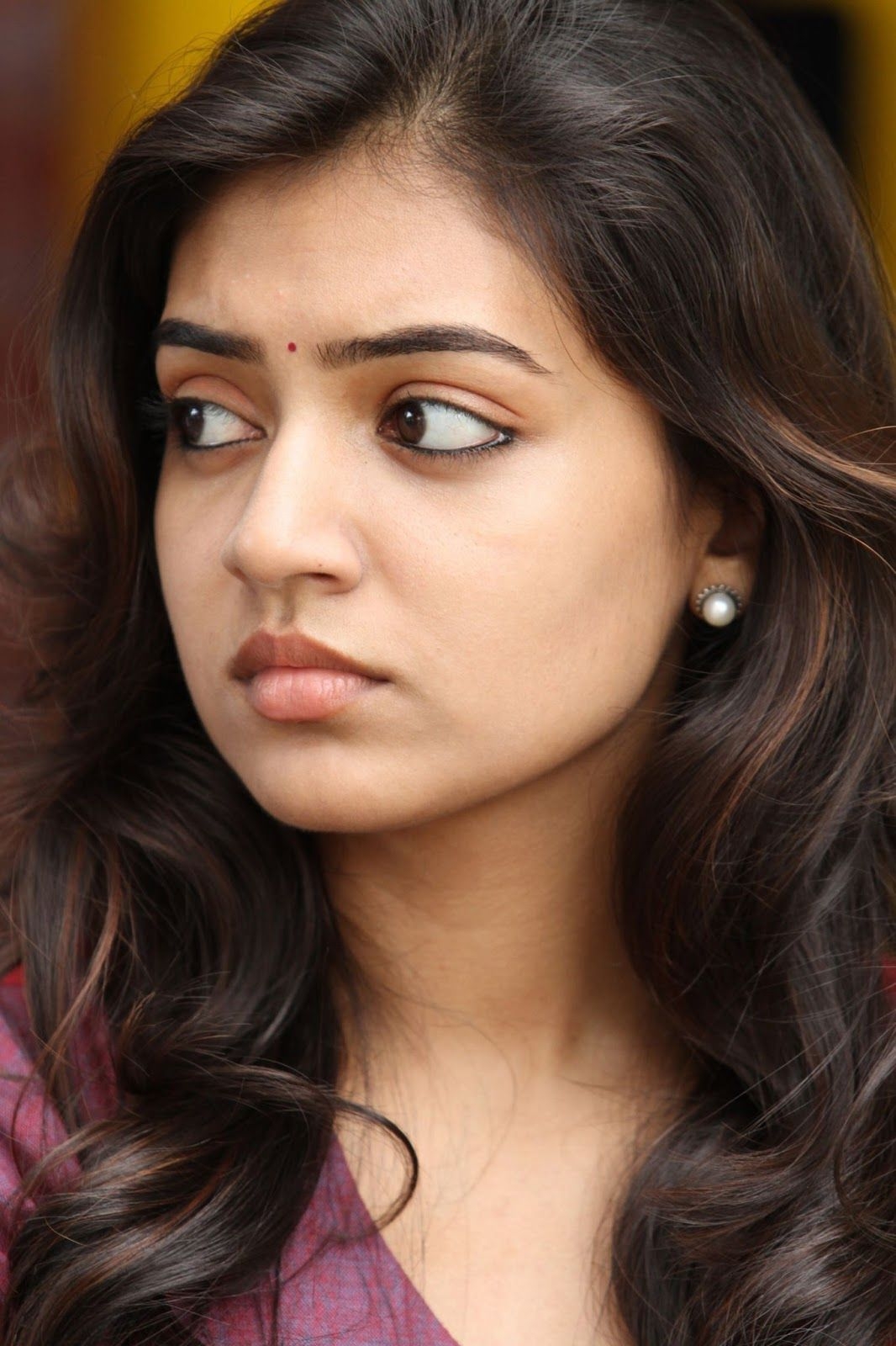 1070x1600 Raja Rani Movie Heroine HD HD Wallpaper, Phone