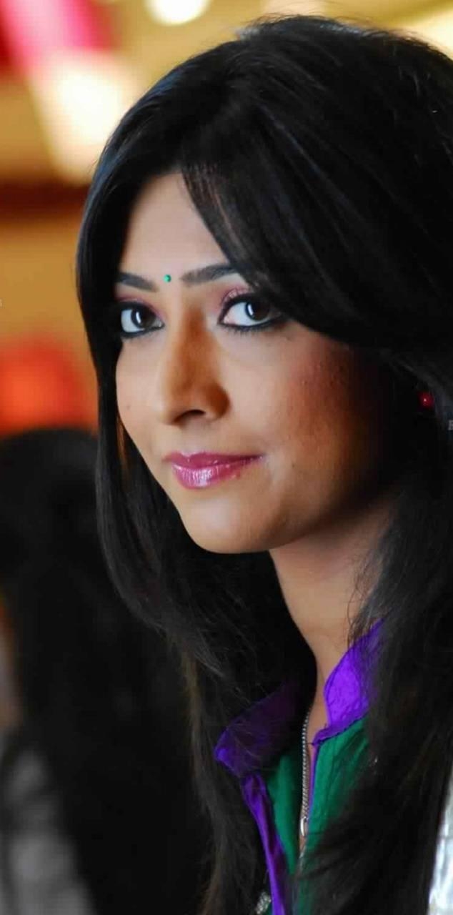 640x1280 Radhika Pandit Wallpaper Free Radhika Pandit Background, Phone