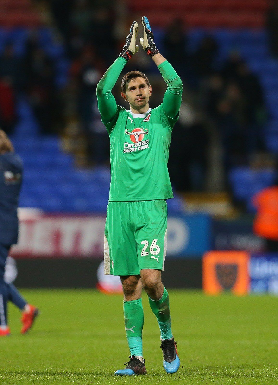 1160x1600 Don't Go: Reading Fans Beg Emi Martinez To Stay After Match Winning Performances, Phone