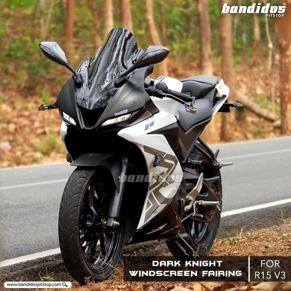 960x960 Unleash the racing DNA of your Yamaha R15 V3 with our Dark Knight, Phone