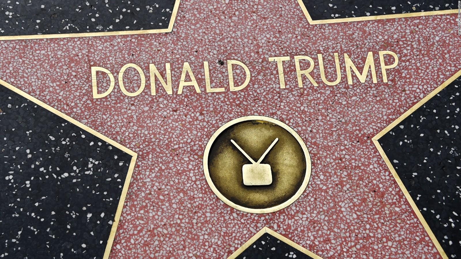 1600x900 Trump's Hollywood star getting mixed reactions (2016), Desktop