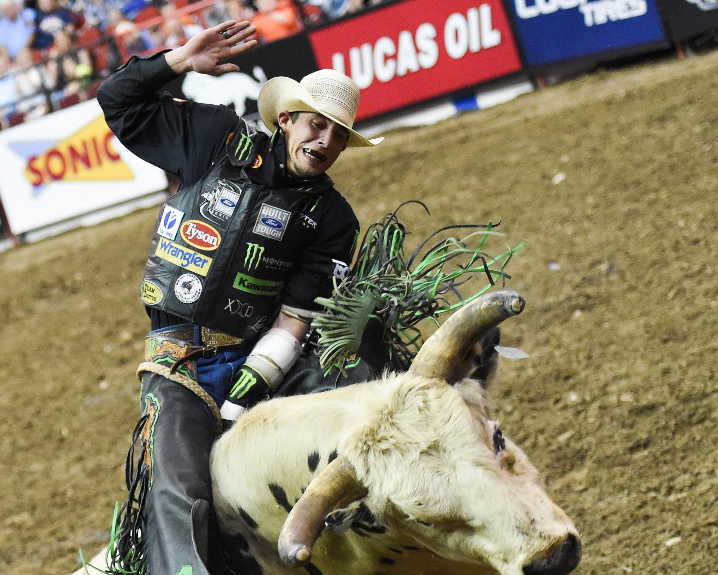 3000x2400 Rodeo: J.B. Mauney is at the top of his game, and he's a smoker, Desktop