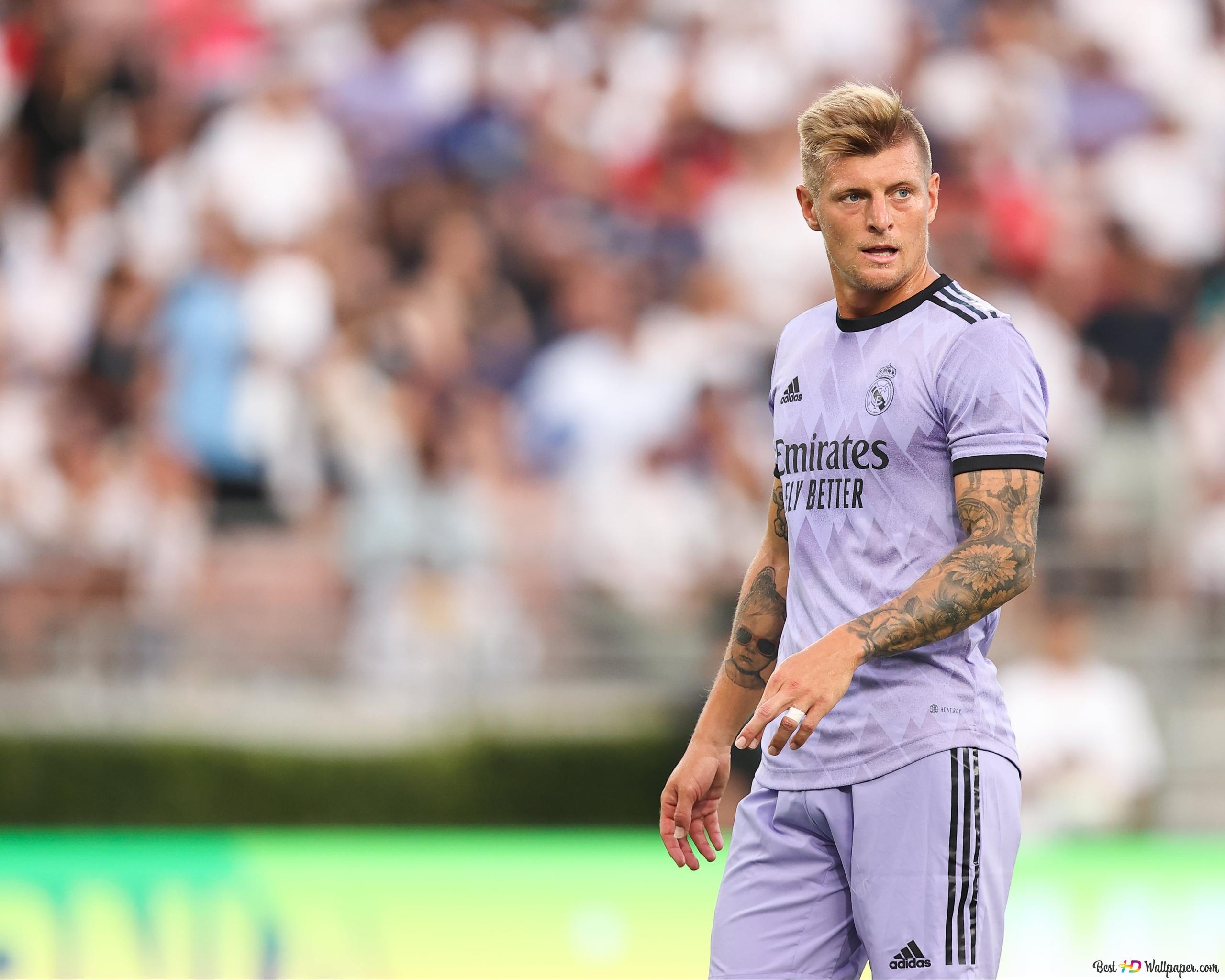 2560x2050 Stadium view of Real Madrid football player Toni Kroos 4K wallpaper download, Desktop