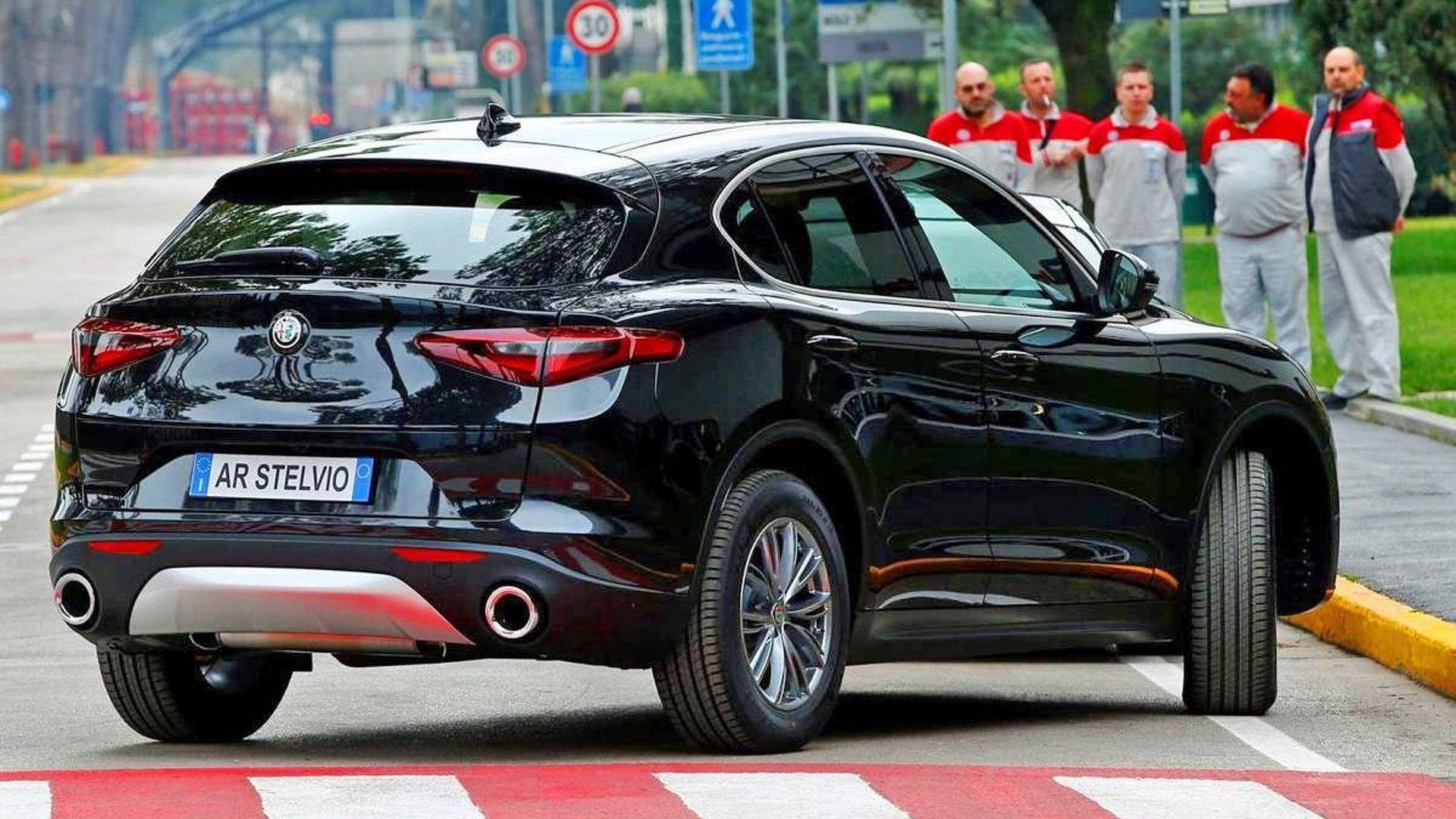 1920x1080 image with the regular Alfa Romeo Stelvio emerge, Desktop