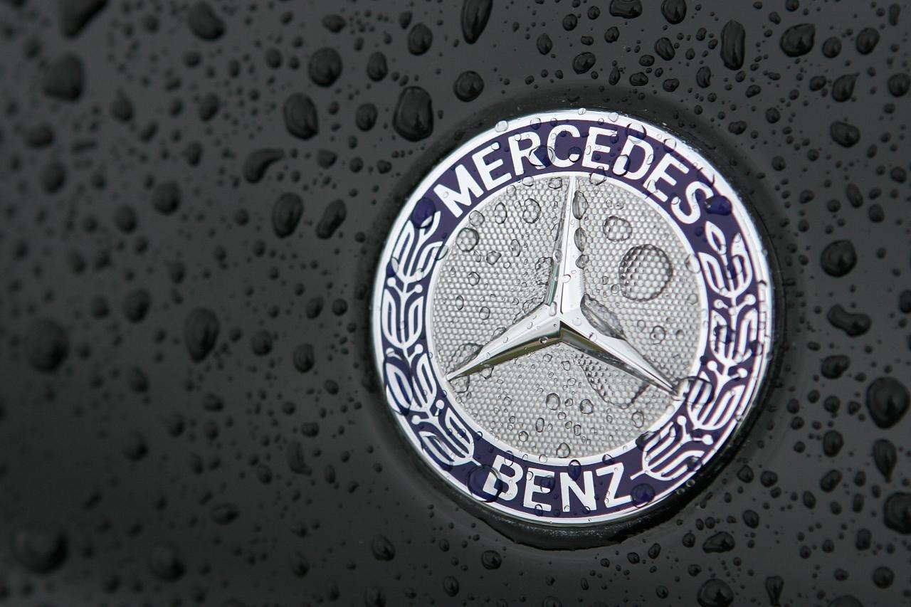 1280x860 HD Mercedes Benz Logo Wallpaper. Full HD Picture, Desktop