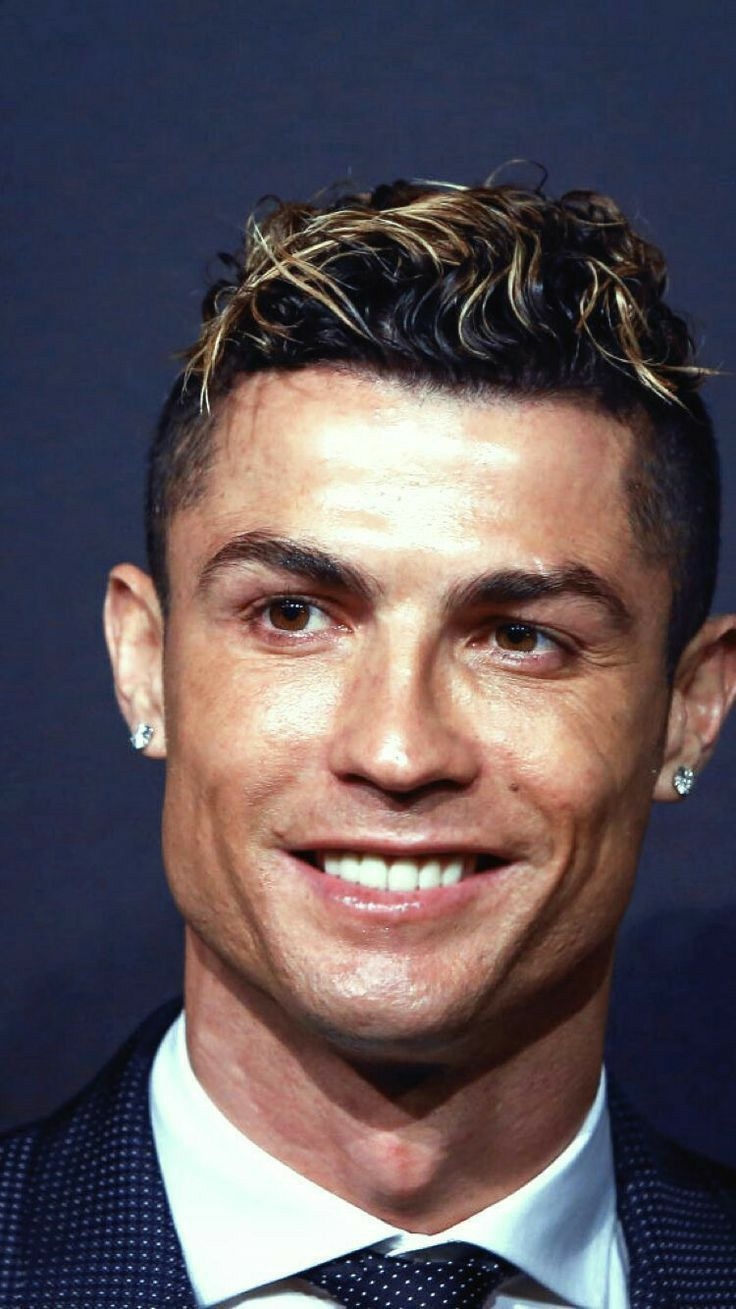 740x1310 Cristiano Ronaldo Noodle Hair Wallpaper HD. Cristiano ronaldo body, Cristiano ronaldo, Cristiano ronaldo style, Phone