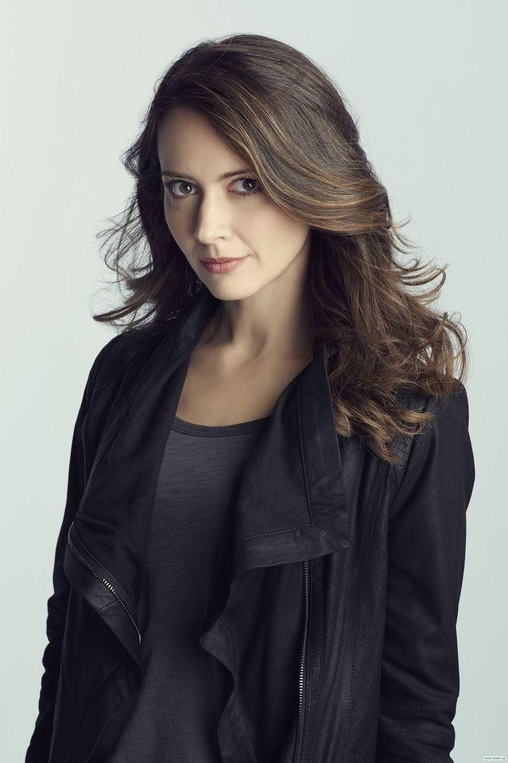 740x1110 Amy Acker Wallpaper HD  (44), Phone