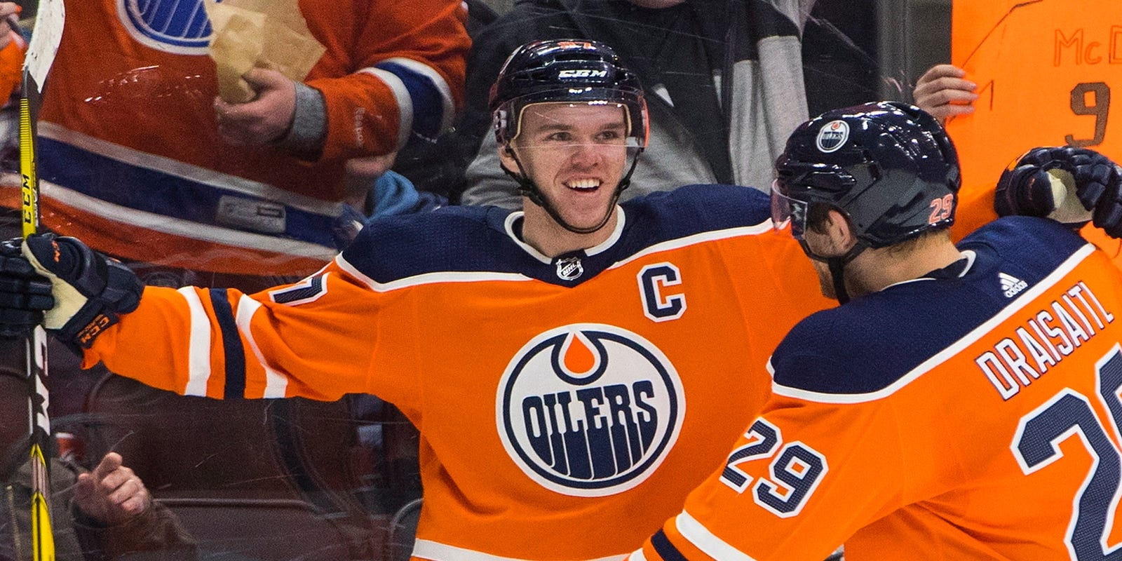 1600x800 Connor McDavid scores four as streaking Oilers drub Lightning, Dual Screen