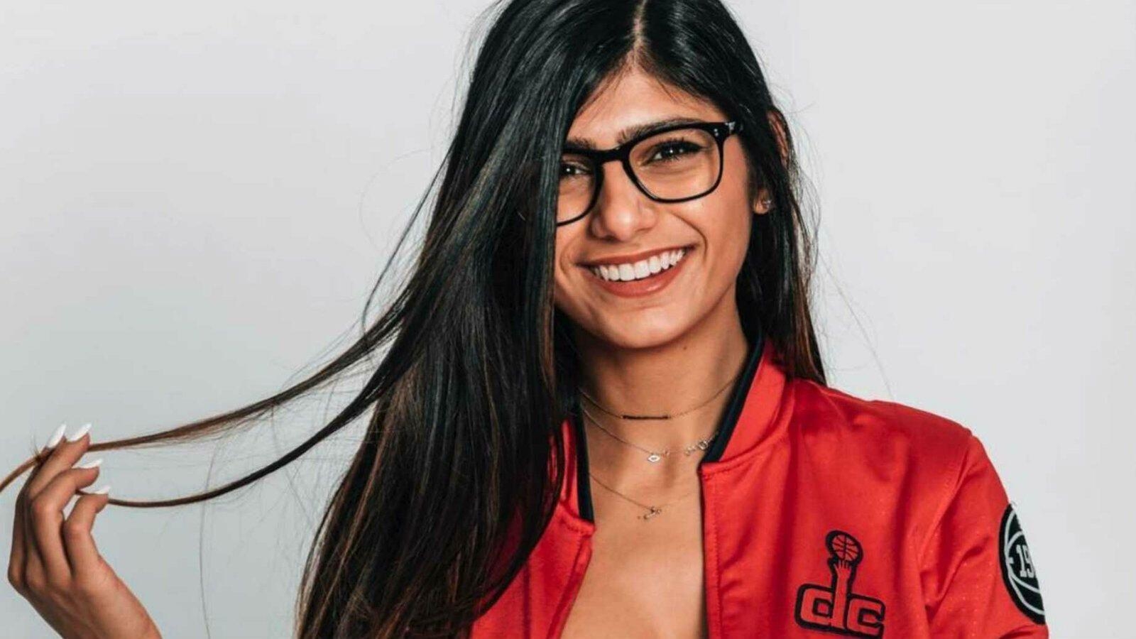 1600x900 Mia Khalifa Wallpaper Free Mia Khalifa Background, Desktop