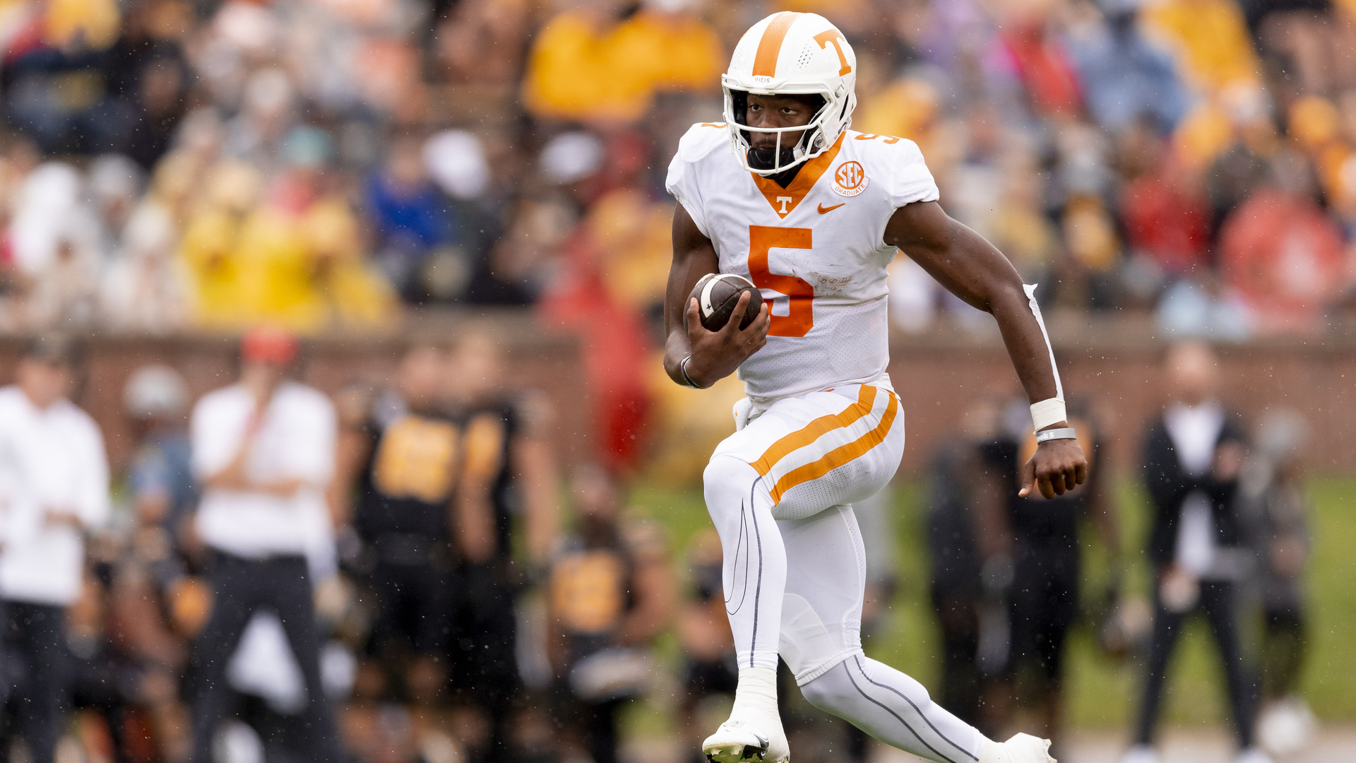 1920x1080 Hooker Named Manning Award Star of the Week of Tennessee Athletics, Desktop