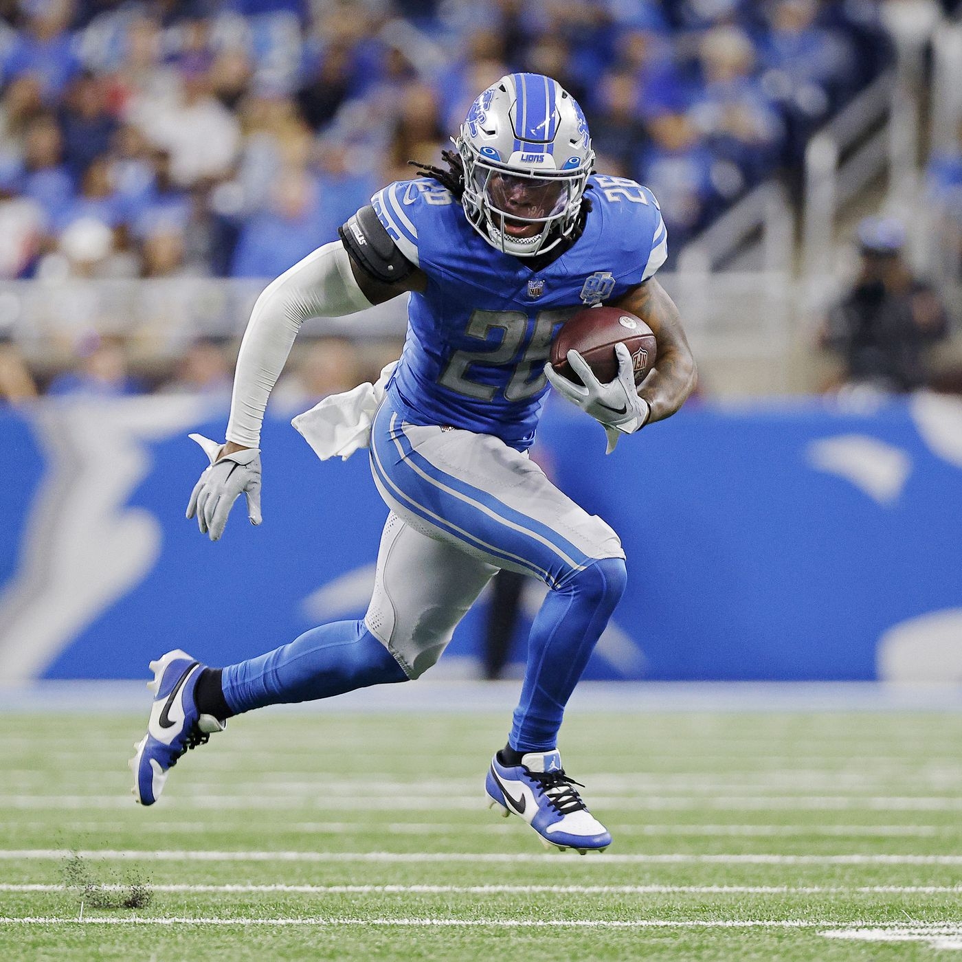 1400x1400 Jahmyr Gibbs preseason news: How did the Lions rookie RB perform in Week 1 of preseason?, Phone