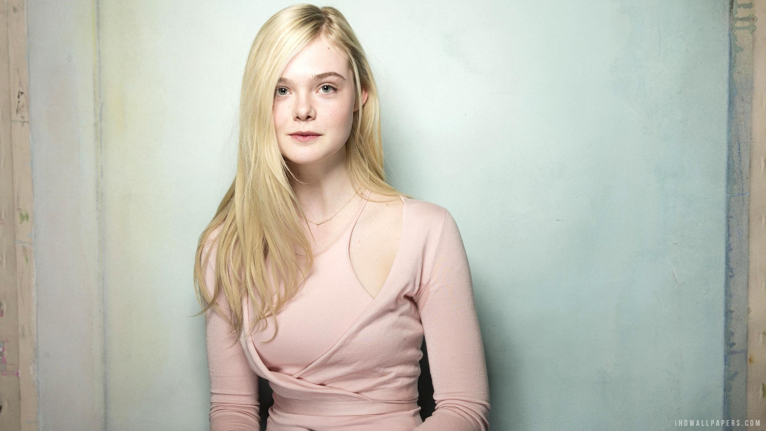 2560x1440 Elle Fanning wallpaper (50 photo), Desktop