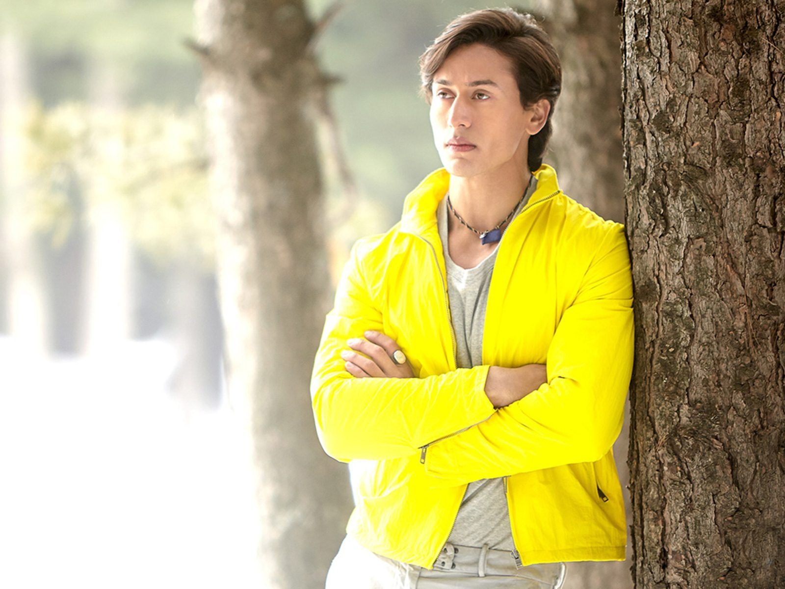 1600x1200 Tiger Shroff In Heropanti, Desktop