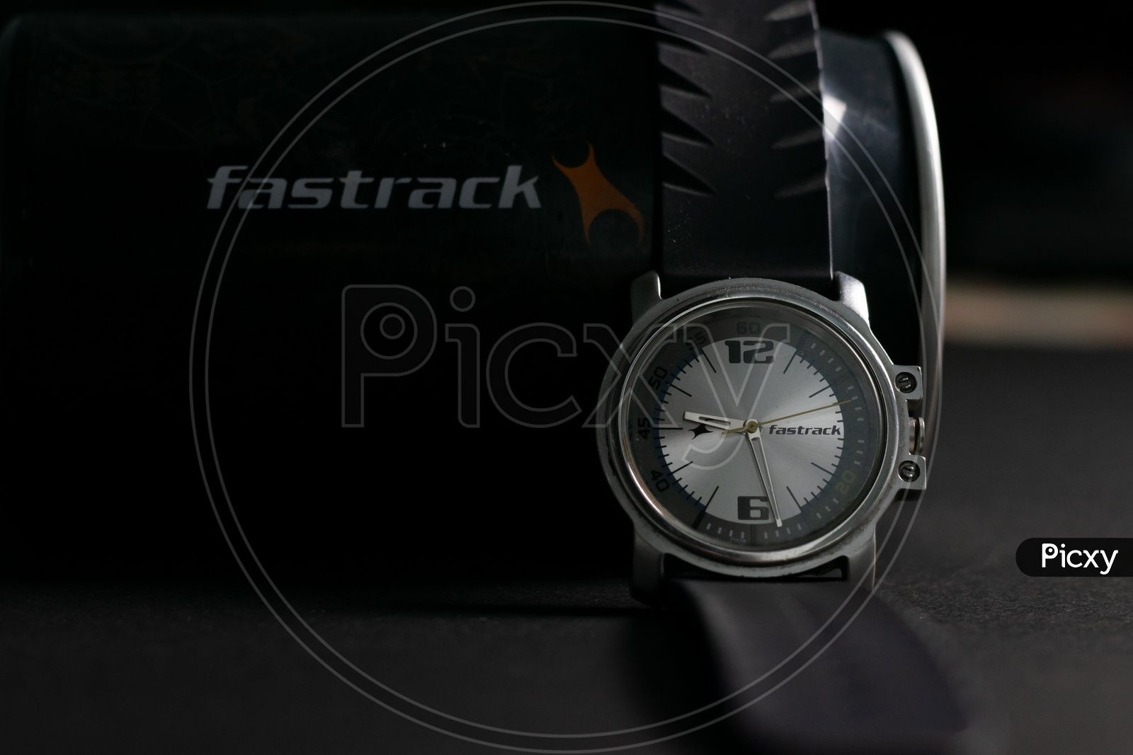 1600x1070 Image Of Fastrack Watch With Watch Packaging Case NT325980 Picxy, Desktop