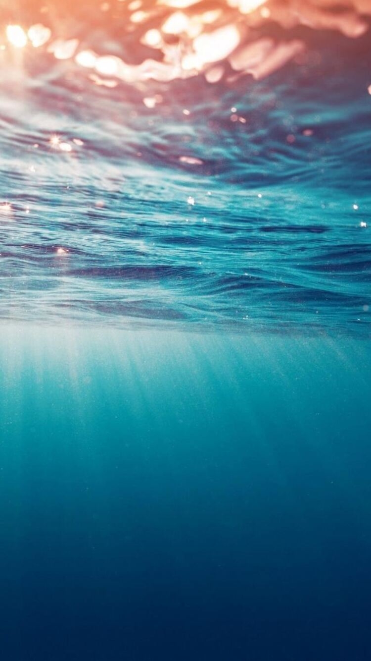 750x1340 Underwater Wallpaper 4k iPhone, Phone