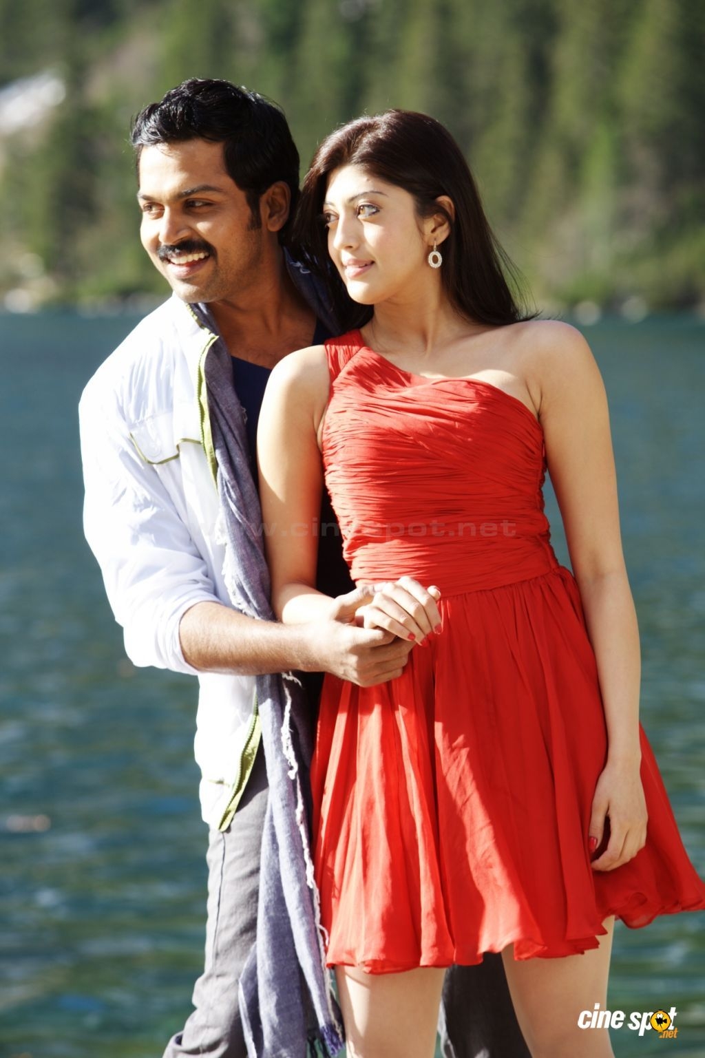 1030x1540 Saguni movie new stills (4), Phone